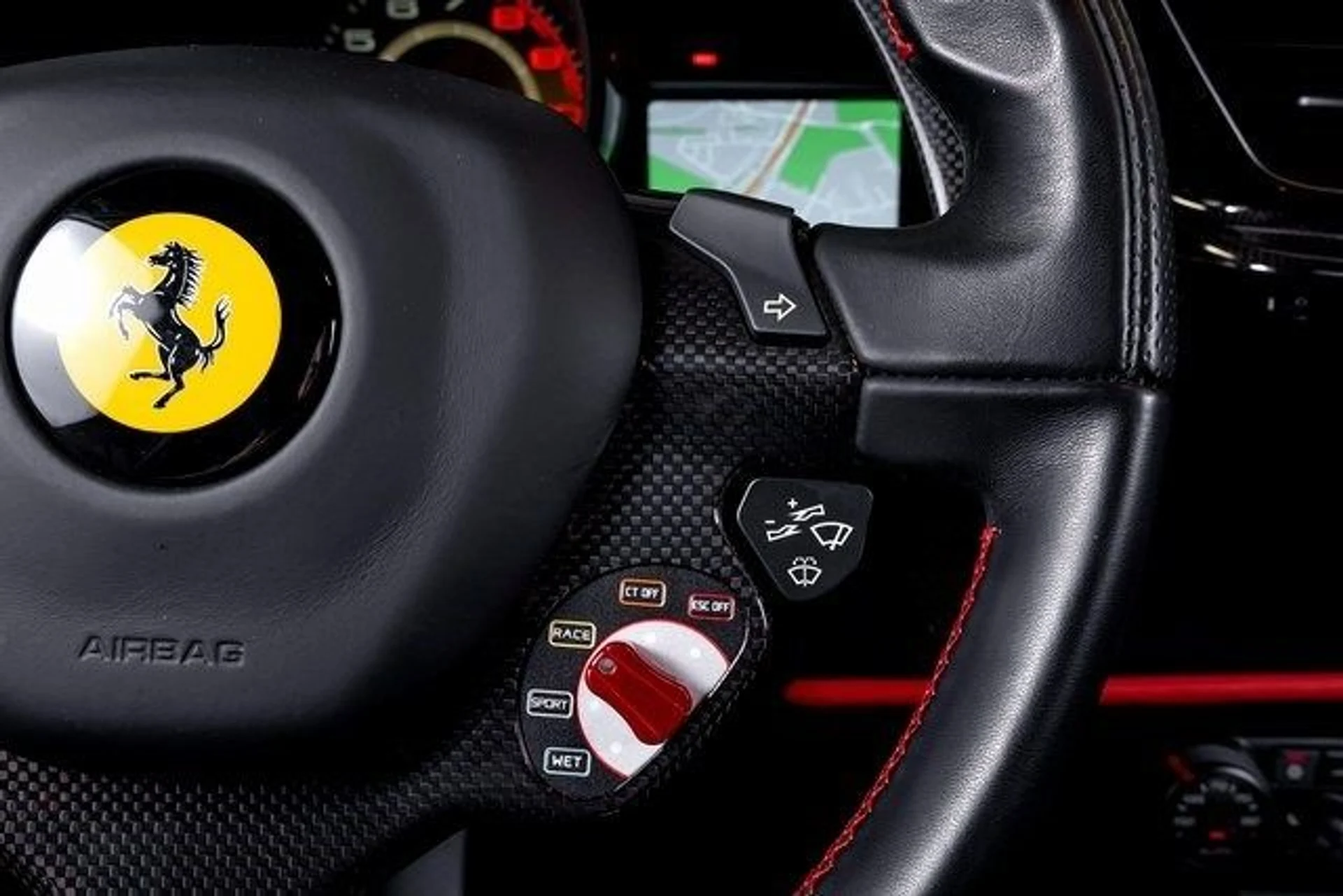 mph037_3297883958_5fa716c1b12d89bb4d75d3d79f8cc1dax_73a250a3d0