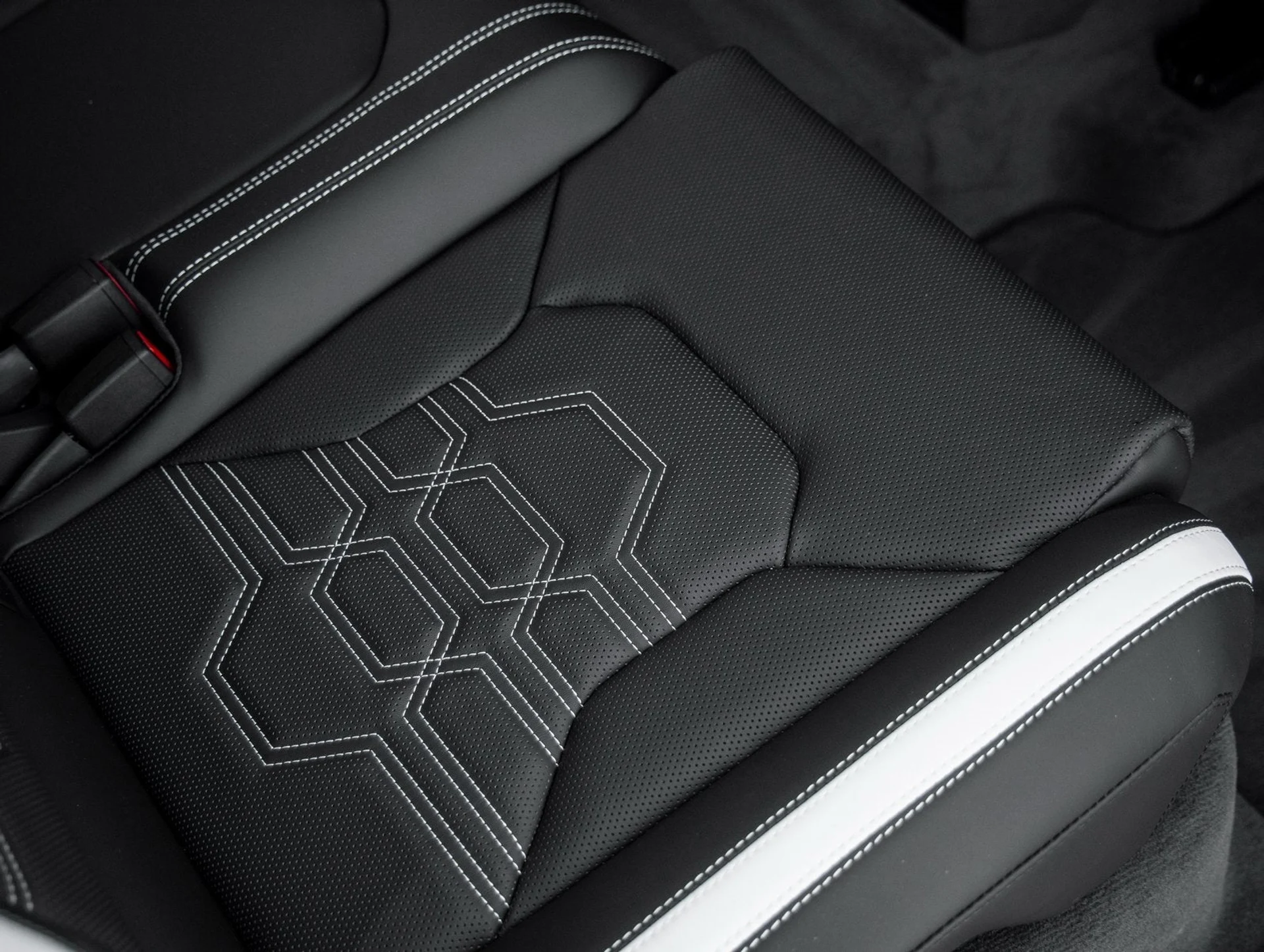 mph037_3304929734_38_63e918a3ae