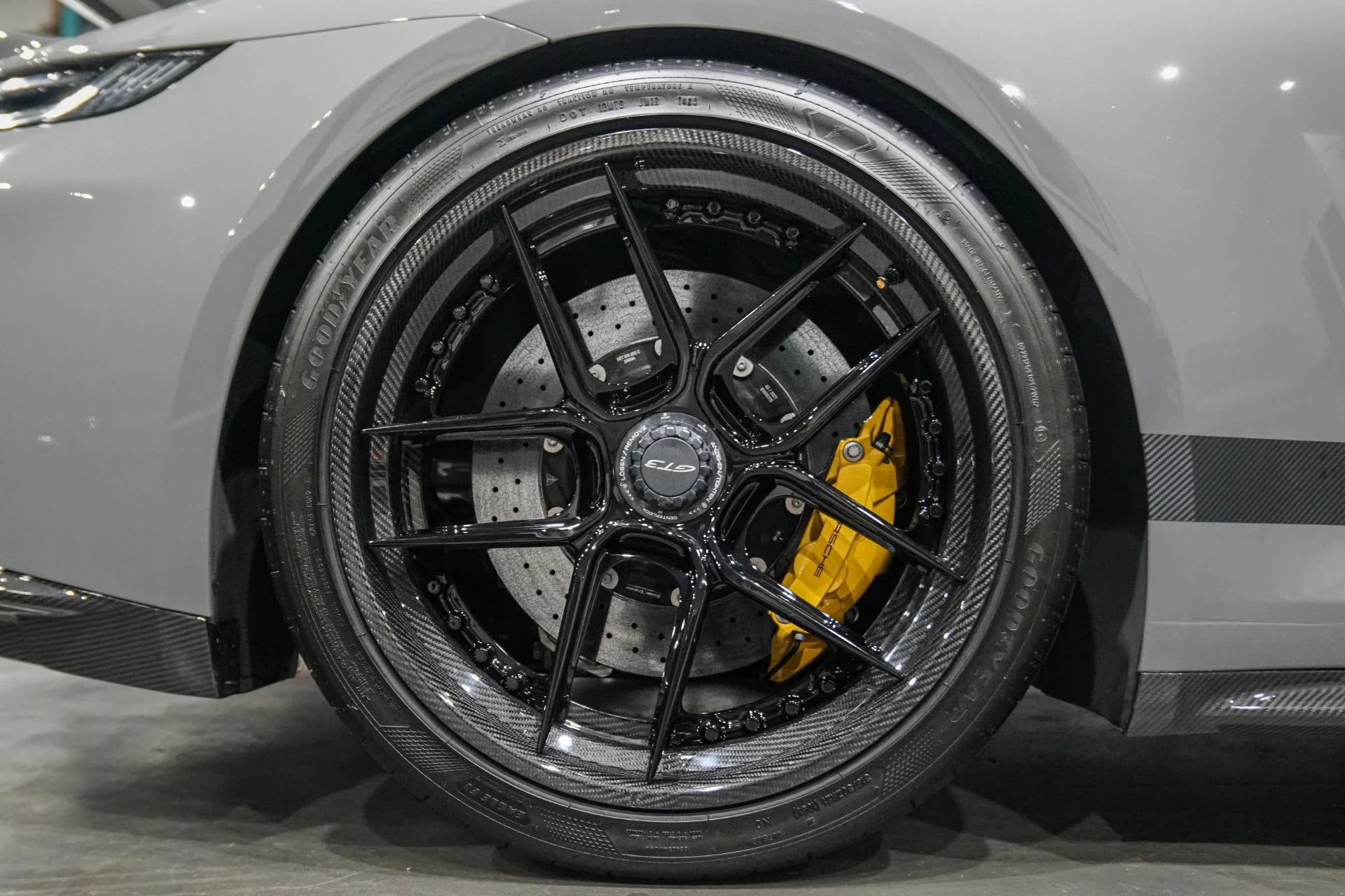 mph037_3306182215_Used_2022_Porsche_911_GT_3_1766780451_689cf87fd8