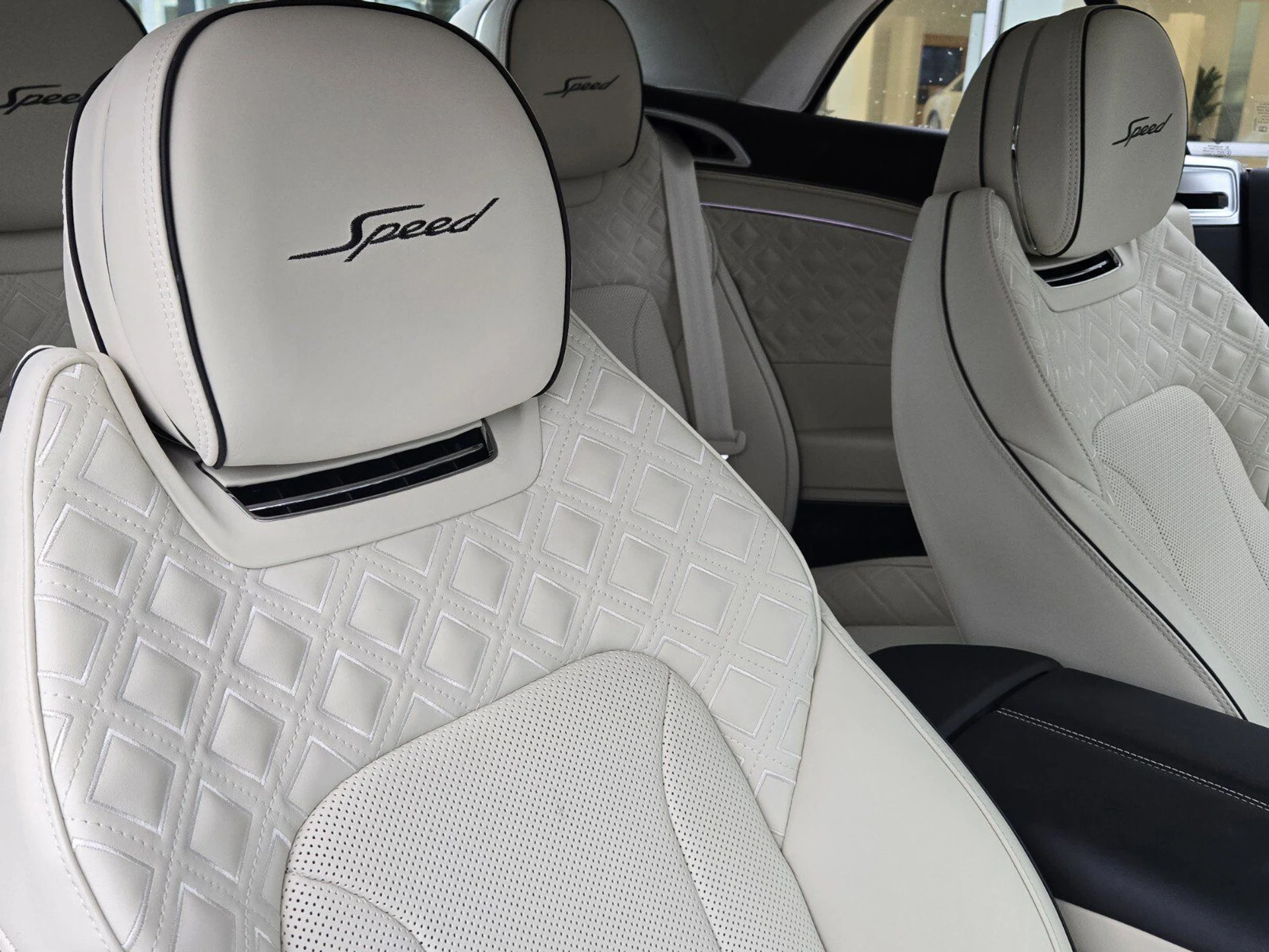 mph037_330677353_08b5c2c8c847ae007a6e14dc5c2181b1x_d76828154e