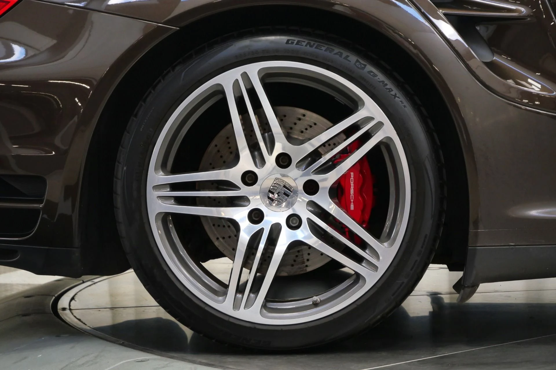 mph037_3313238121_Used_2008_Porsche_911_Turbo_1761154211_df72cba3f0