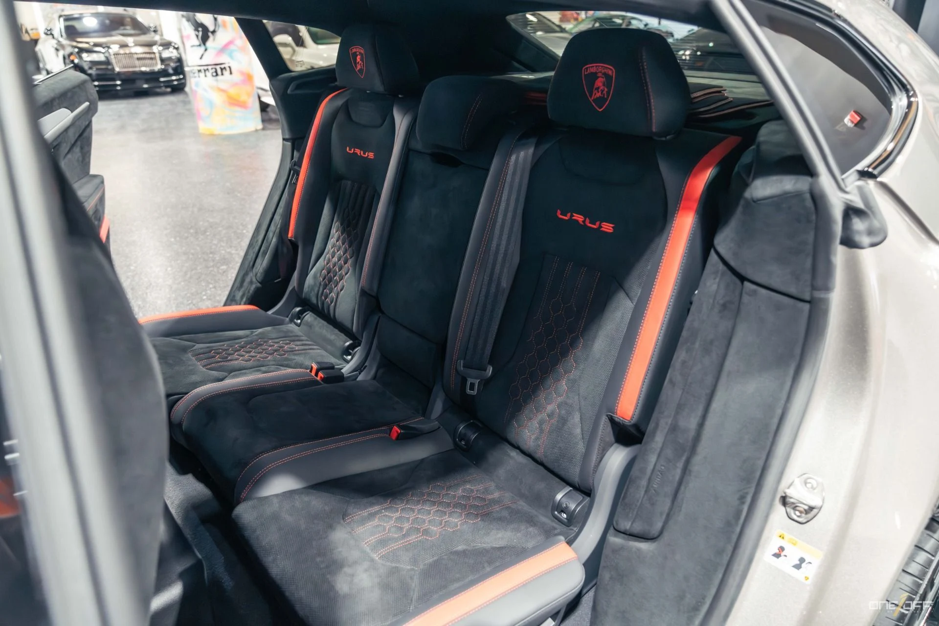 mph037_3314168672_Used_2023_Lamborghini_Urus_Performante_Ad_Personam_Grigio_Antares_OVER_60_K_in_Options_1777567366_dc57df611a