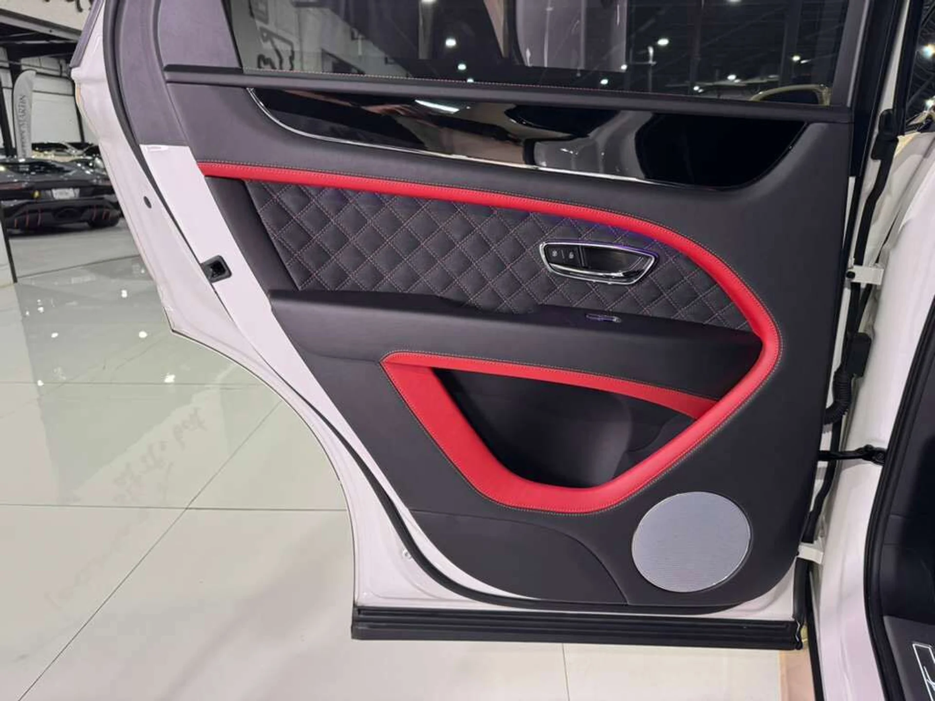 mph037_332215570_27dd9b61f20f19efb6daeff693bf7619_d510a34d29