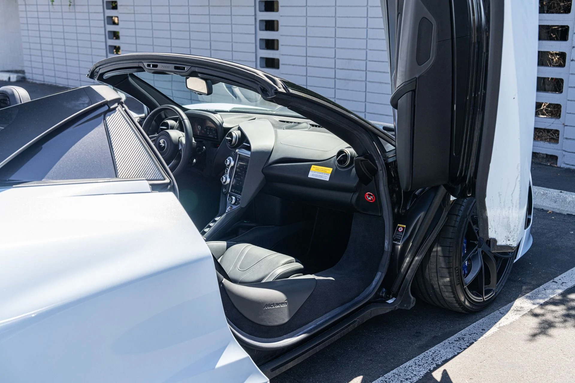 mph037_3322446042_Used_2020_Mc_Laren_720_S_Spider_Luxury_1753468600_69dbf314fc