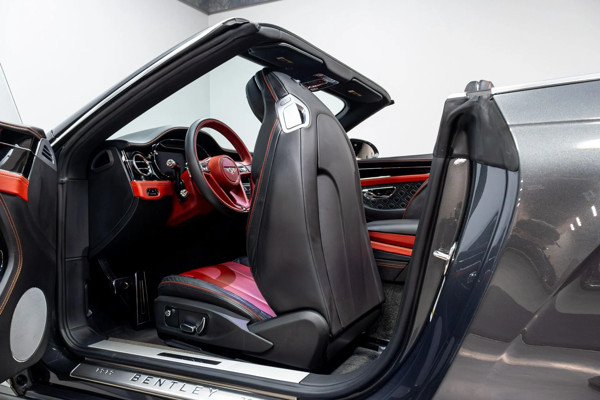 mph037_3322978049_Used_2020_Bentley_Continental_GT_V8_1775255845_2a7d8fbf61