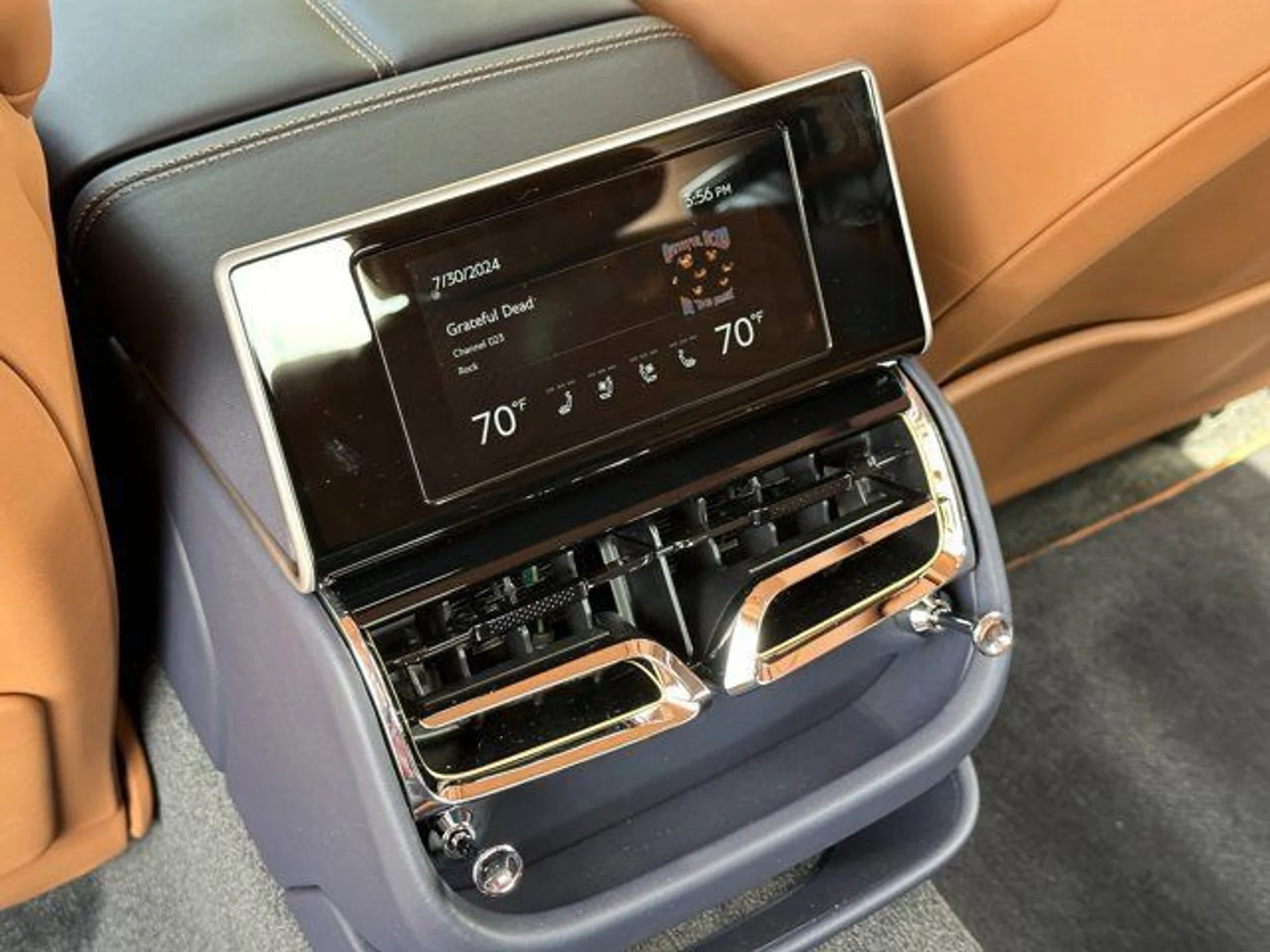 mph037_332515291_ca09839d7d3143dcb12754f1283100d8_4931ea8403