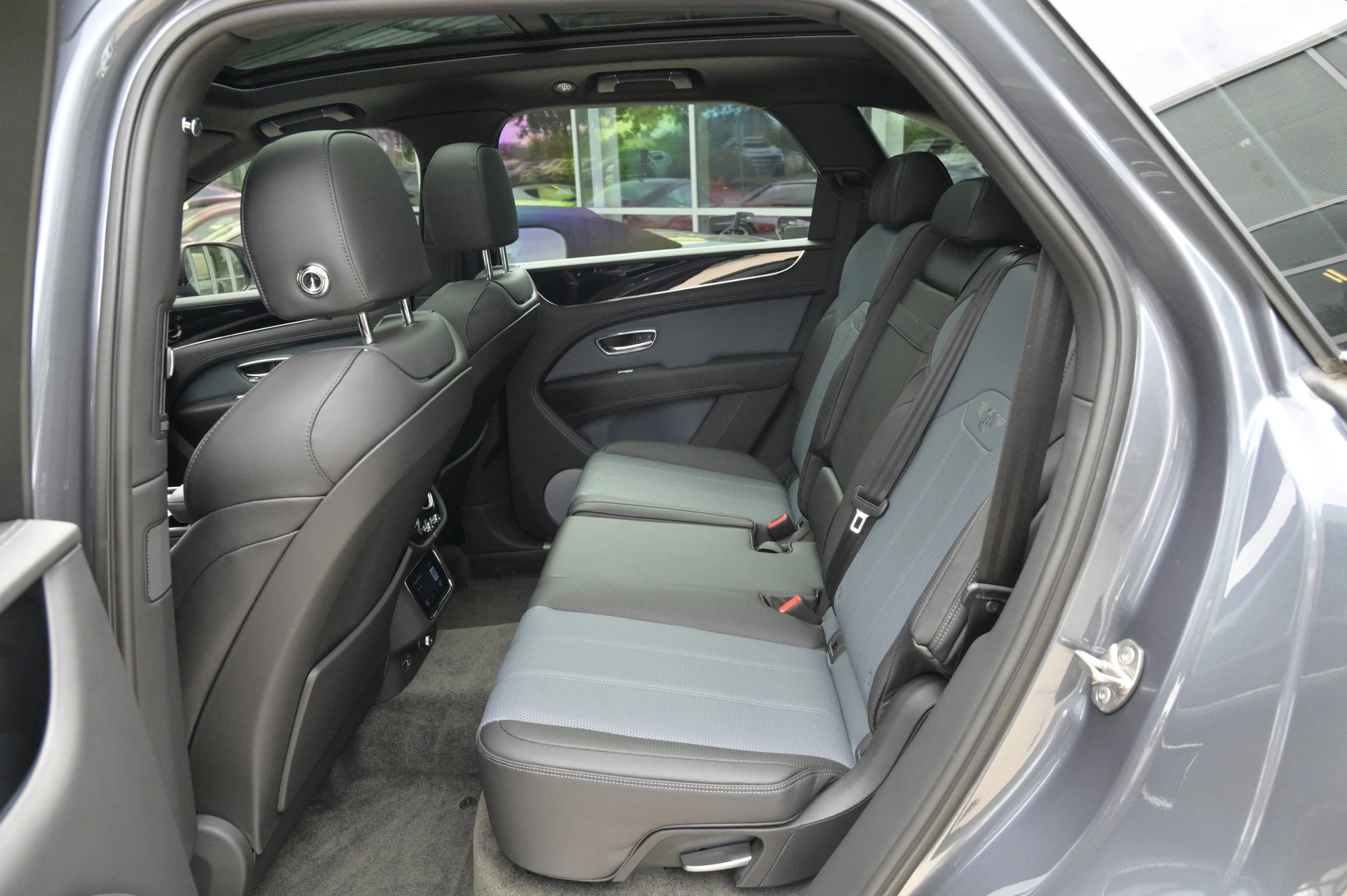 mph037_3334047076_1bdc6d06022d45138c83f85cd24ea98b_e808510780