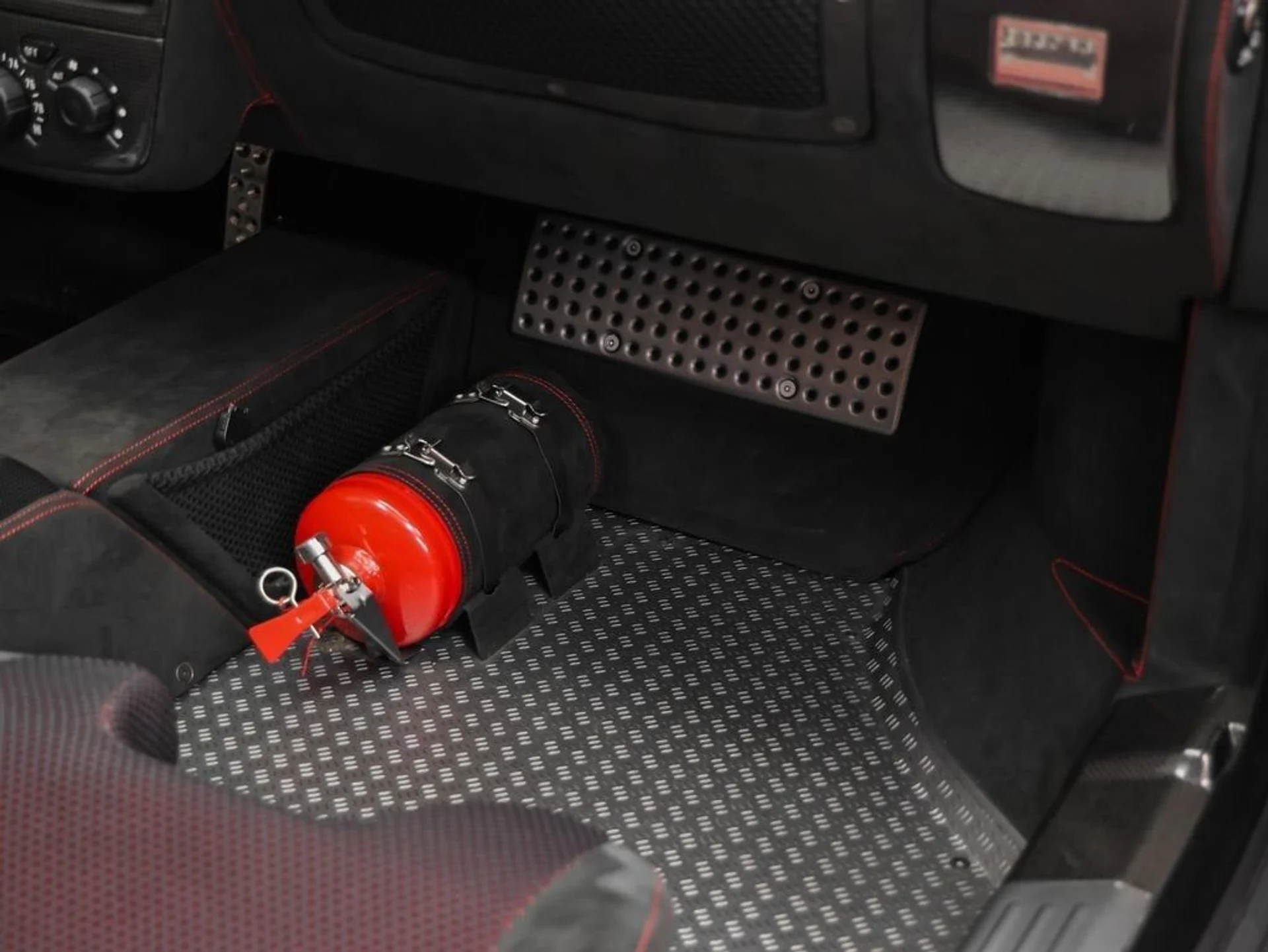 mph037_3340834708_38_7c109e6756