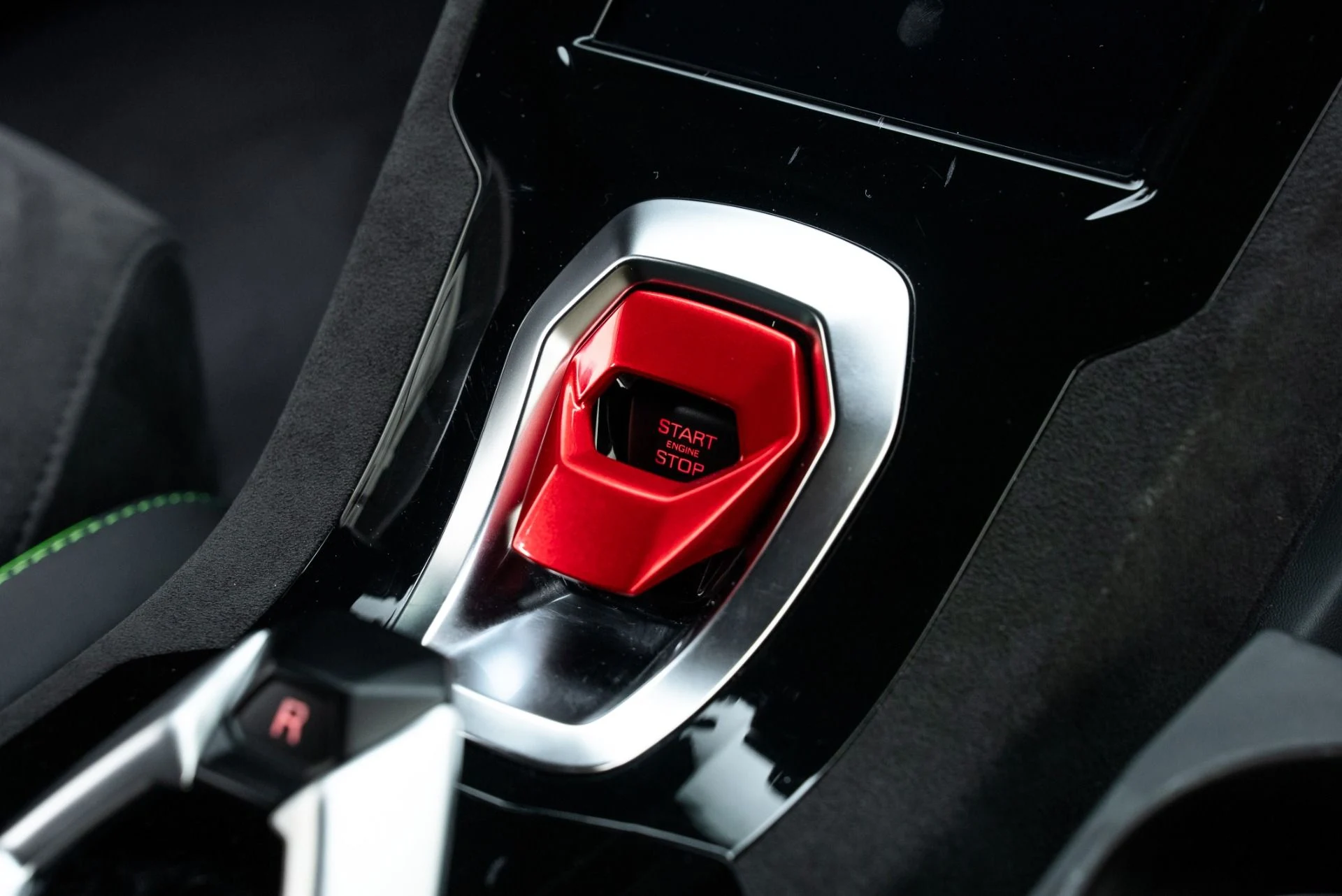 mph037_3370069791_Used_2023_Lamborghini_Huracan_Tecnica_1775770975_2d7984e5c2