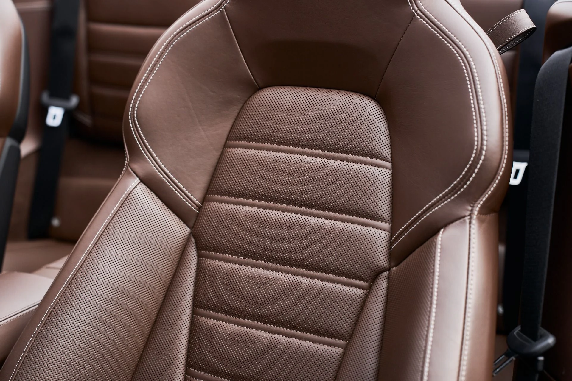 mph037_3373076855_Used_2021_Porsche_911_Turbo_S_1763157477_483b4e6bd5