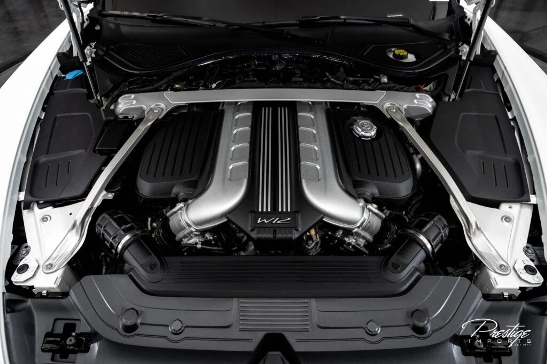 mph037_3379922883_dedea17d8cf91eaaa46203abee698943_a6b697b902