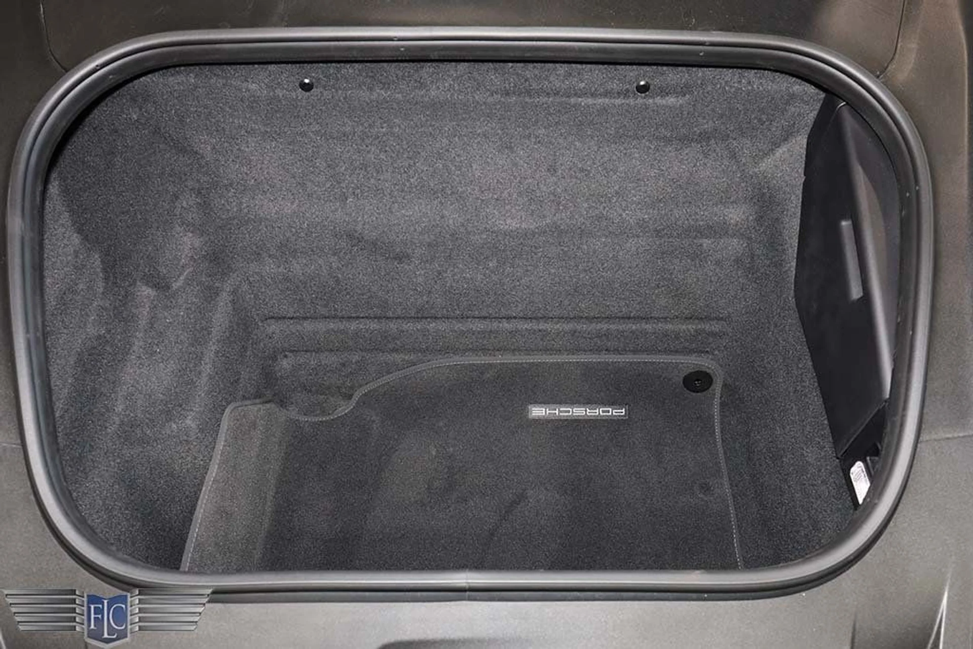 mph037_3393099244_used_2022_porsche_911_turboscoupe_9689_23001606_38_1024_18c075e7c9