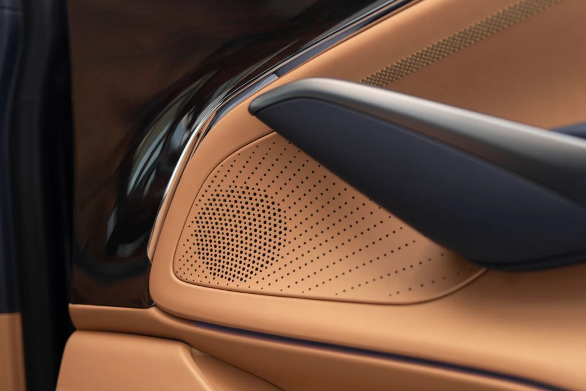 mph037_3410626380_ca3717844c6634806c701789fa1f4b74x_4833f1dd61