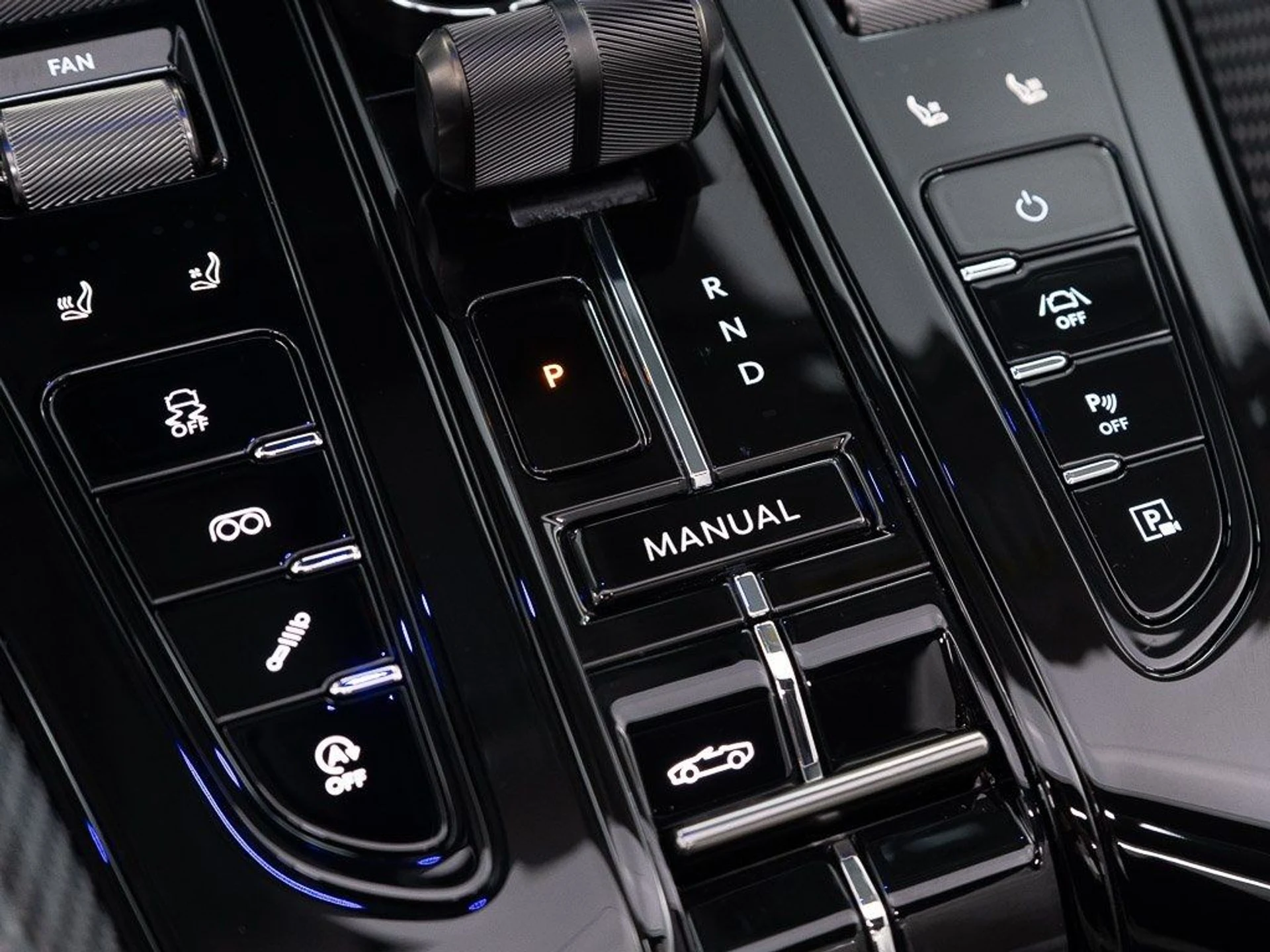 mph037_3417963158_d99c20f878a59131e187e50b17f7d1a5_041e27a292