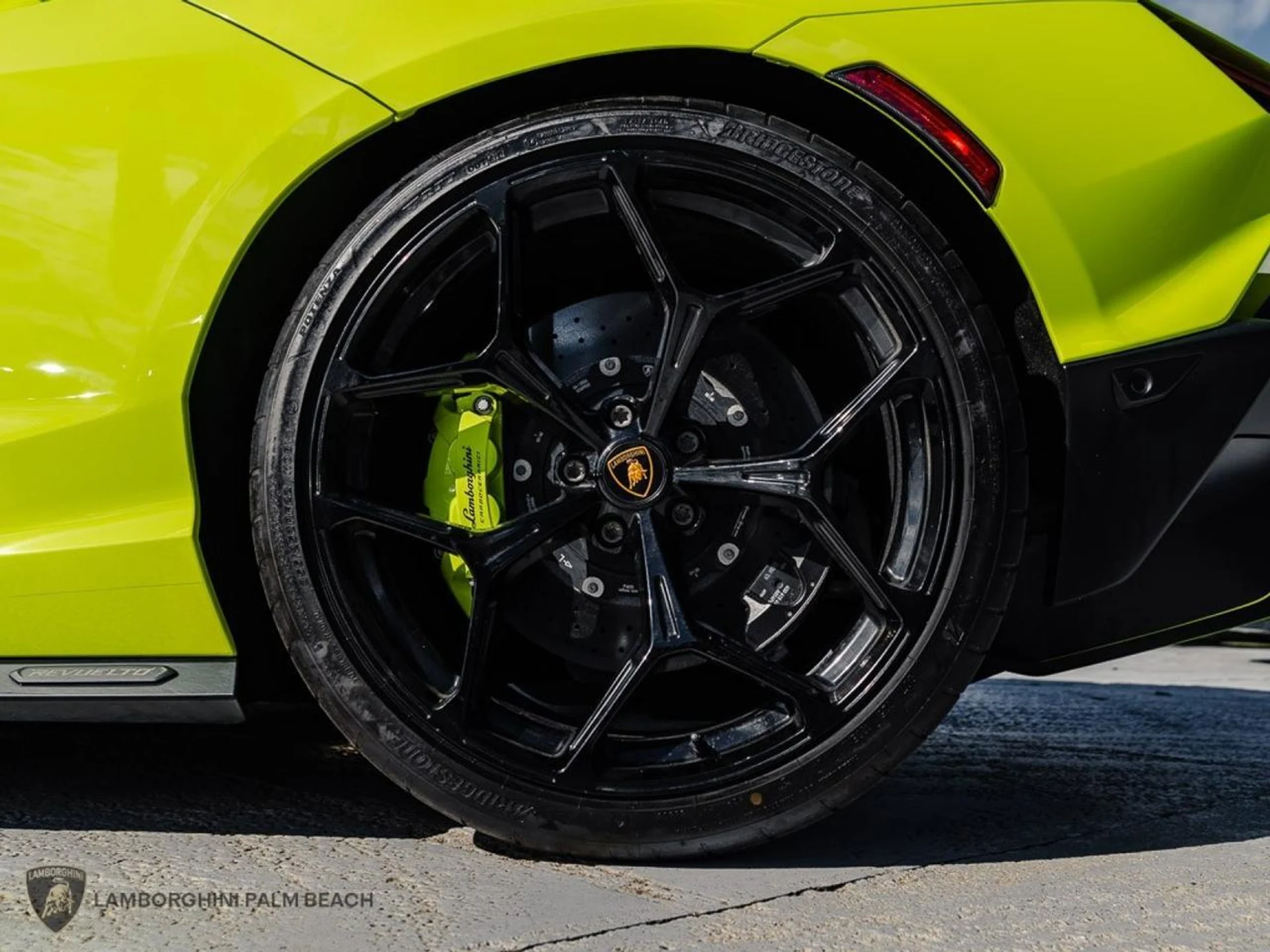 mph037_3429772408_7093dd6bead68d0c7d51728e4eb23f6a_977cee2111