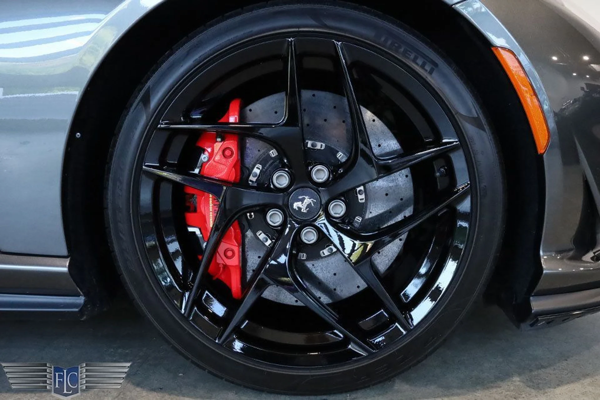 mph037_3430438942_used_2020_ferrari_812_superfast_coupe_9689_22962182_38_1024_51ff23689a