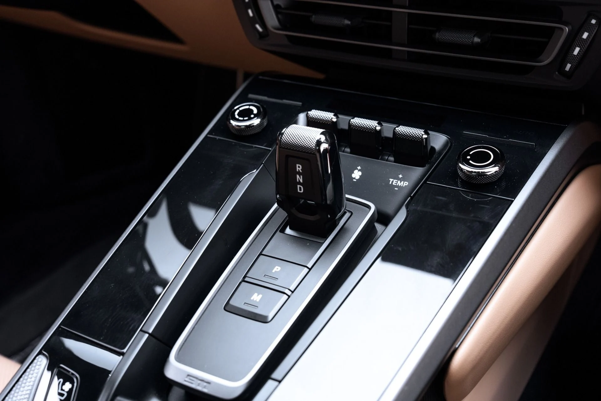 mph037_3434797478_Used_2021_Porsche_911_Carrera_S_1775865485_fa82963b15