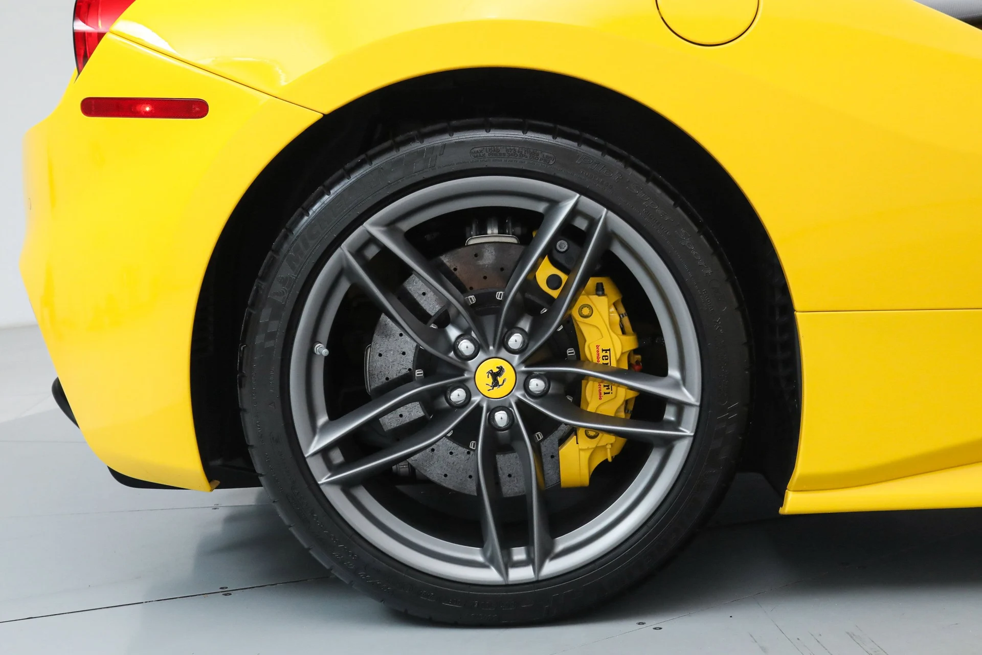 mph037_3438611832_c1d835f104be921766306f298cbf6b99_3228eb7223