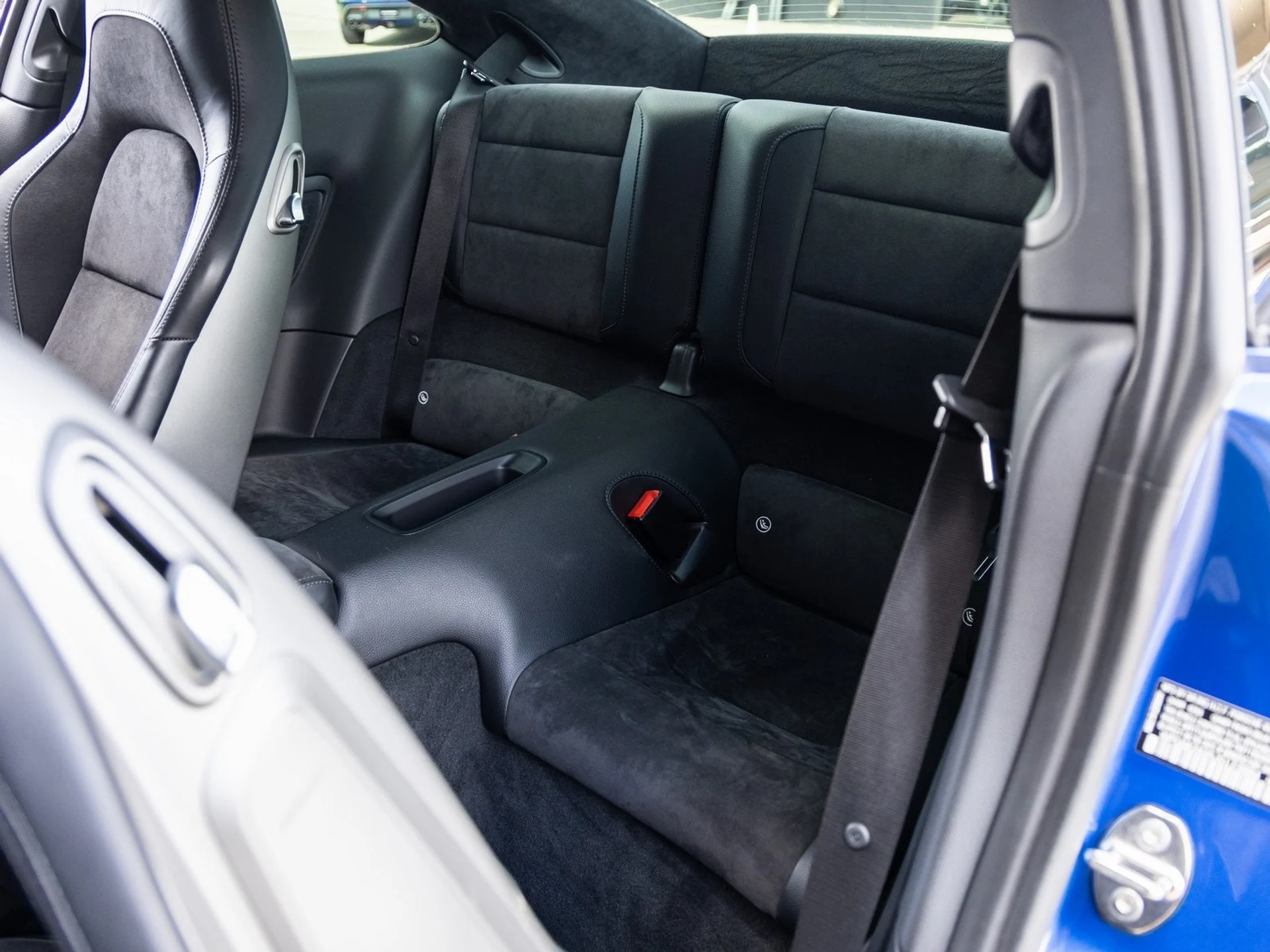 mph037_3446765709_38_24cb6129bd