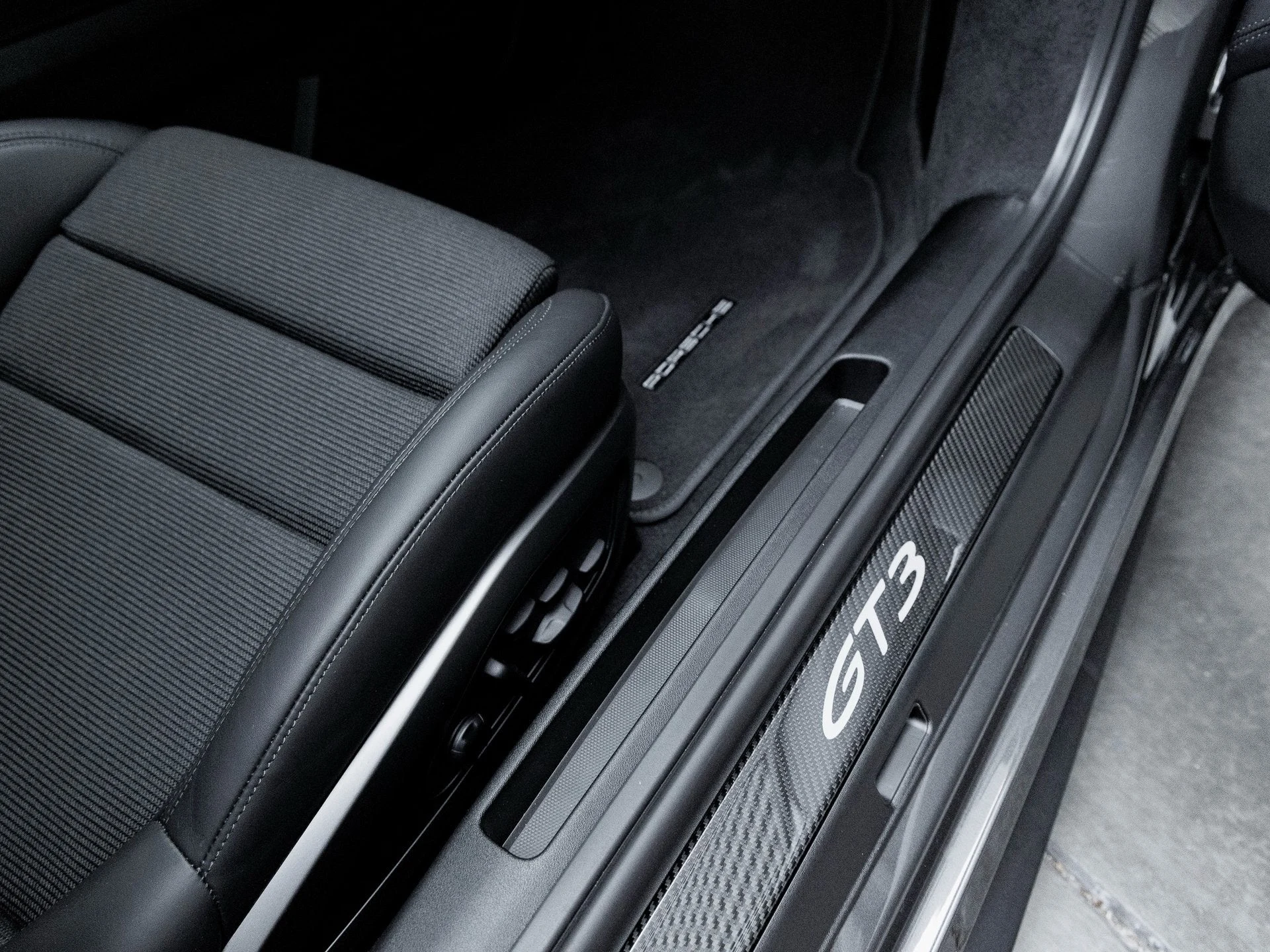 mph037_3449146872_38_af29c84bd3