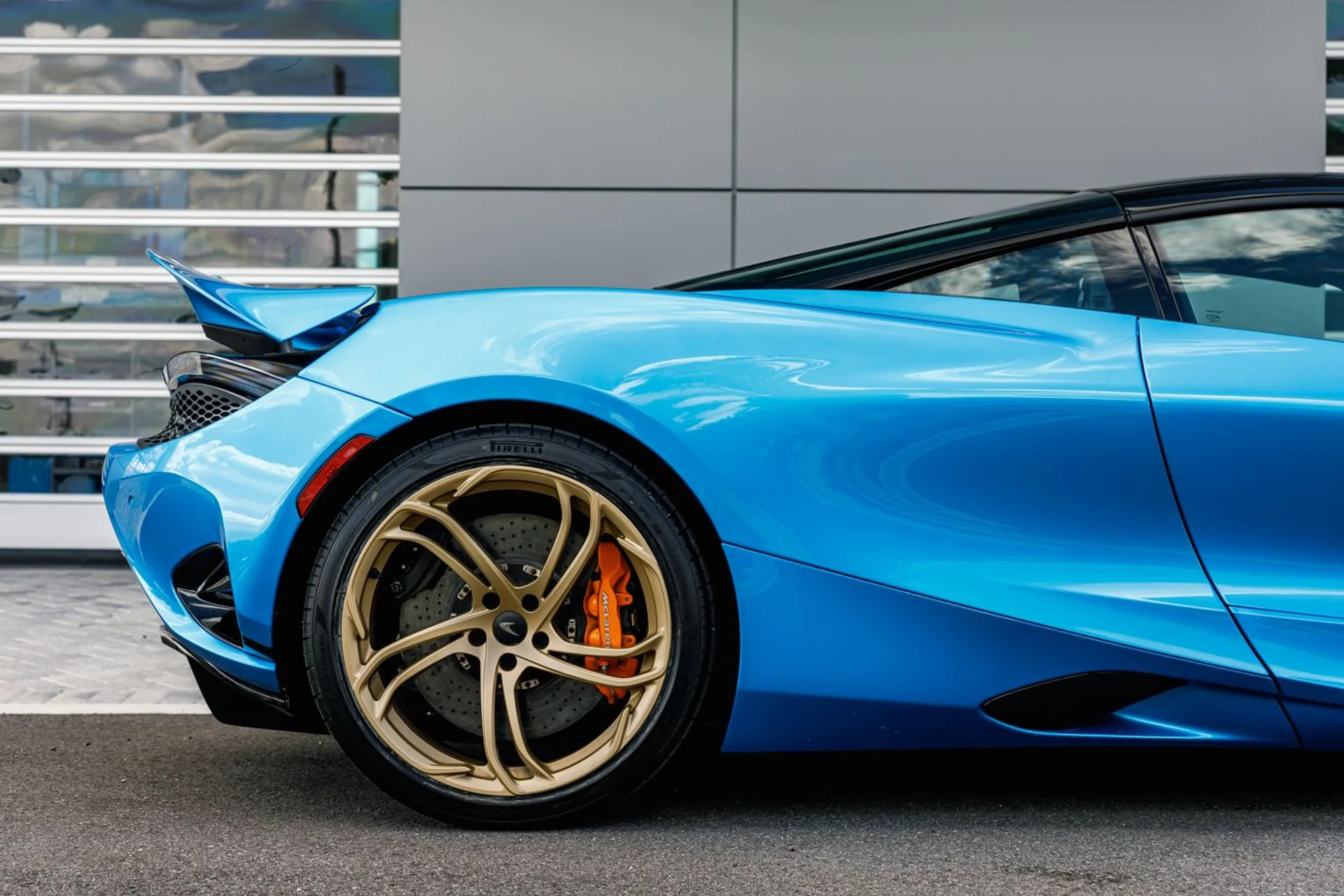 mph037_3449994704_Used_2025_Mc_Laren_750_S_2b23d46d38