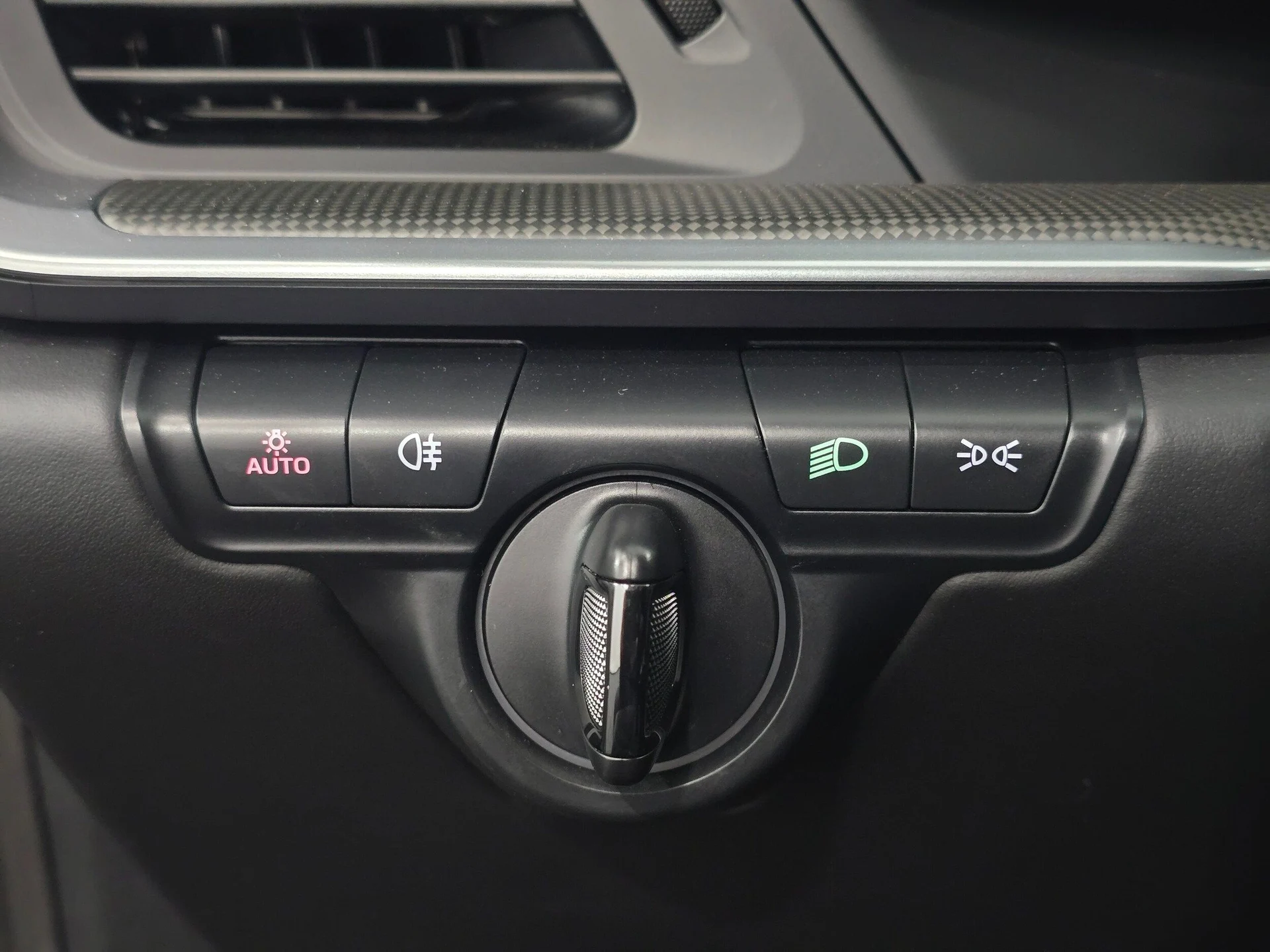 mph037_345214148_25f225f84f134e661337756bd4cc7846x_bcb08e10cc