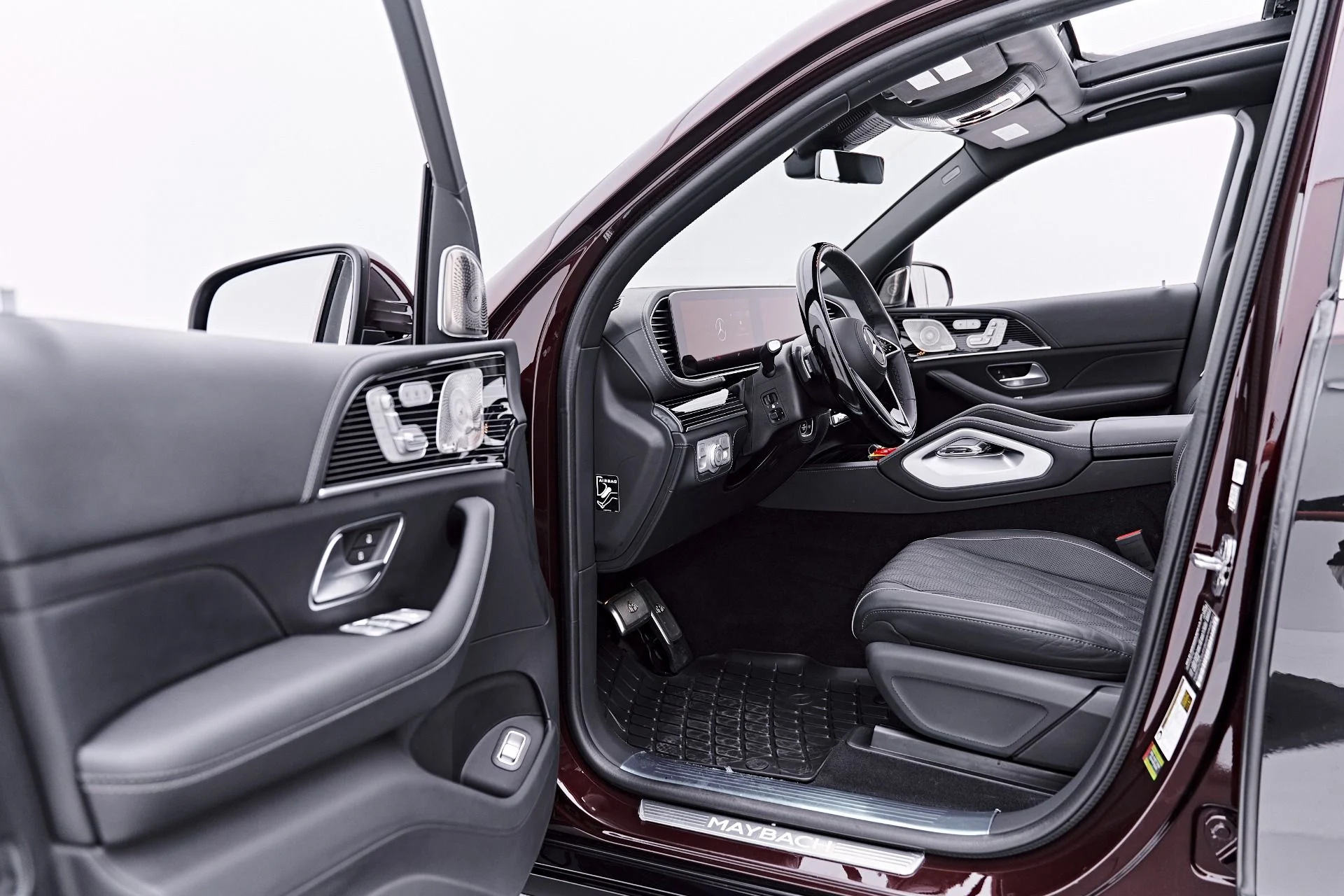 mph037_3452705541_Used_2024_Mercedes_Benz_GLS_Maybach_GLS_600_1790212363_40738ac37e