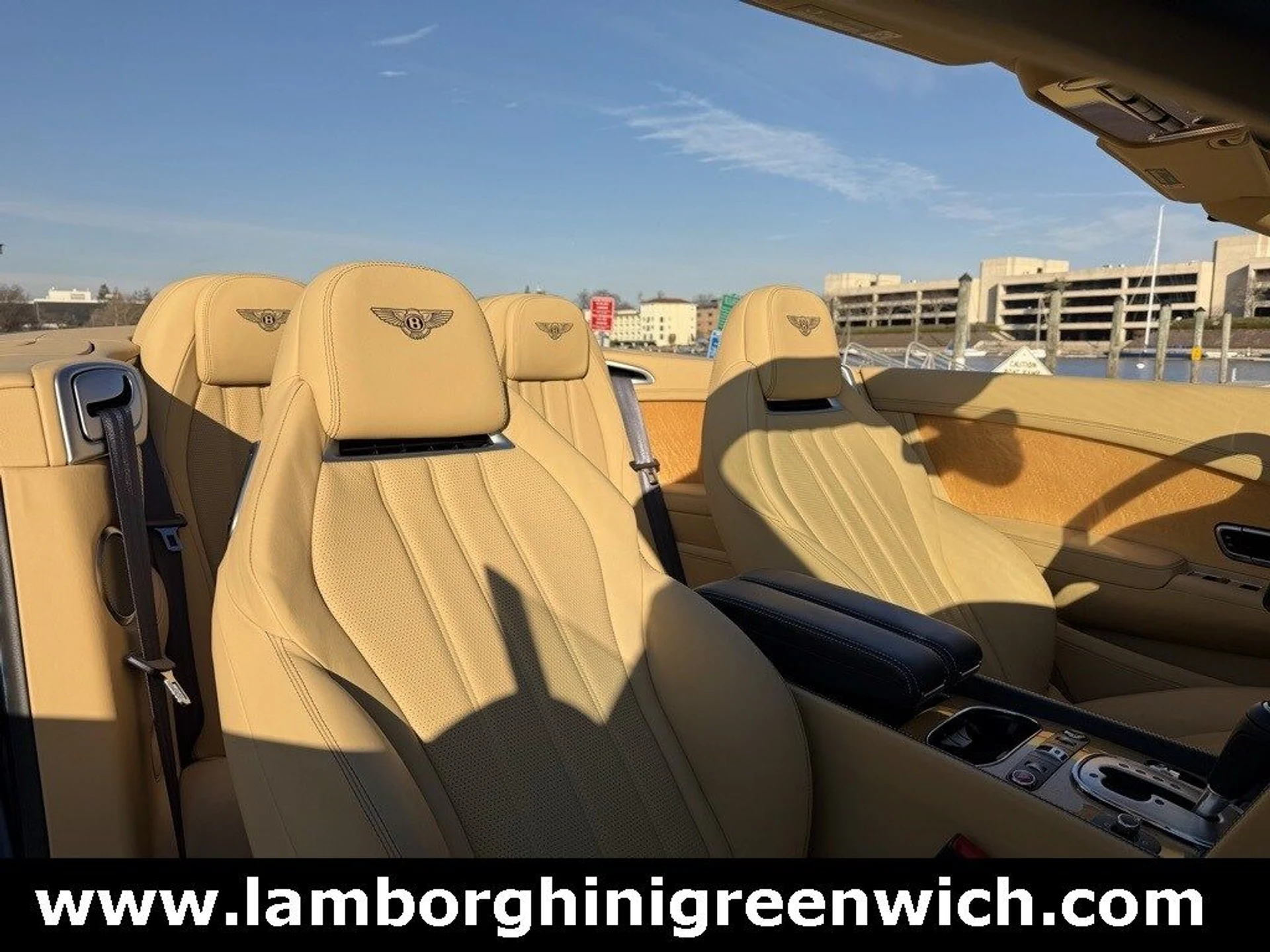 mph037_3458654550_0db49c67235ce70399c0d37fd2efd5dax_94be8133fb