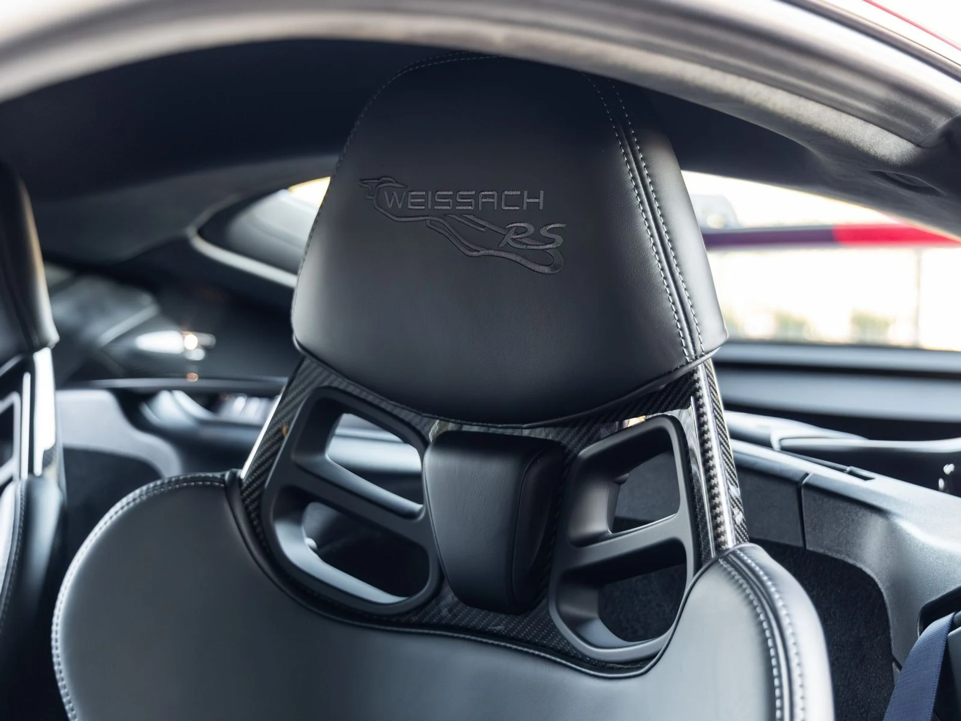 mph037_3466152833_38_d608d6de87