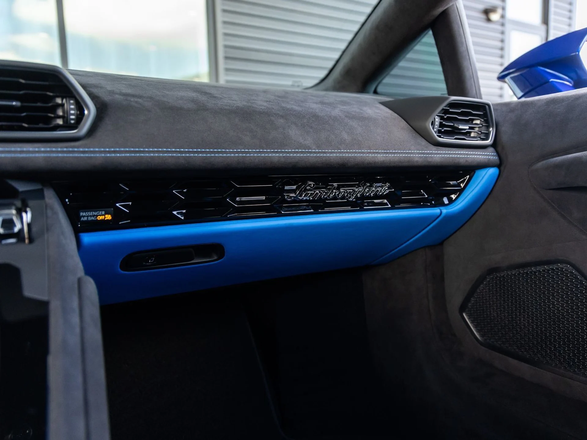 mph037_3468825765_38_4db84439f3