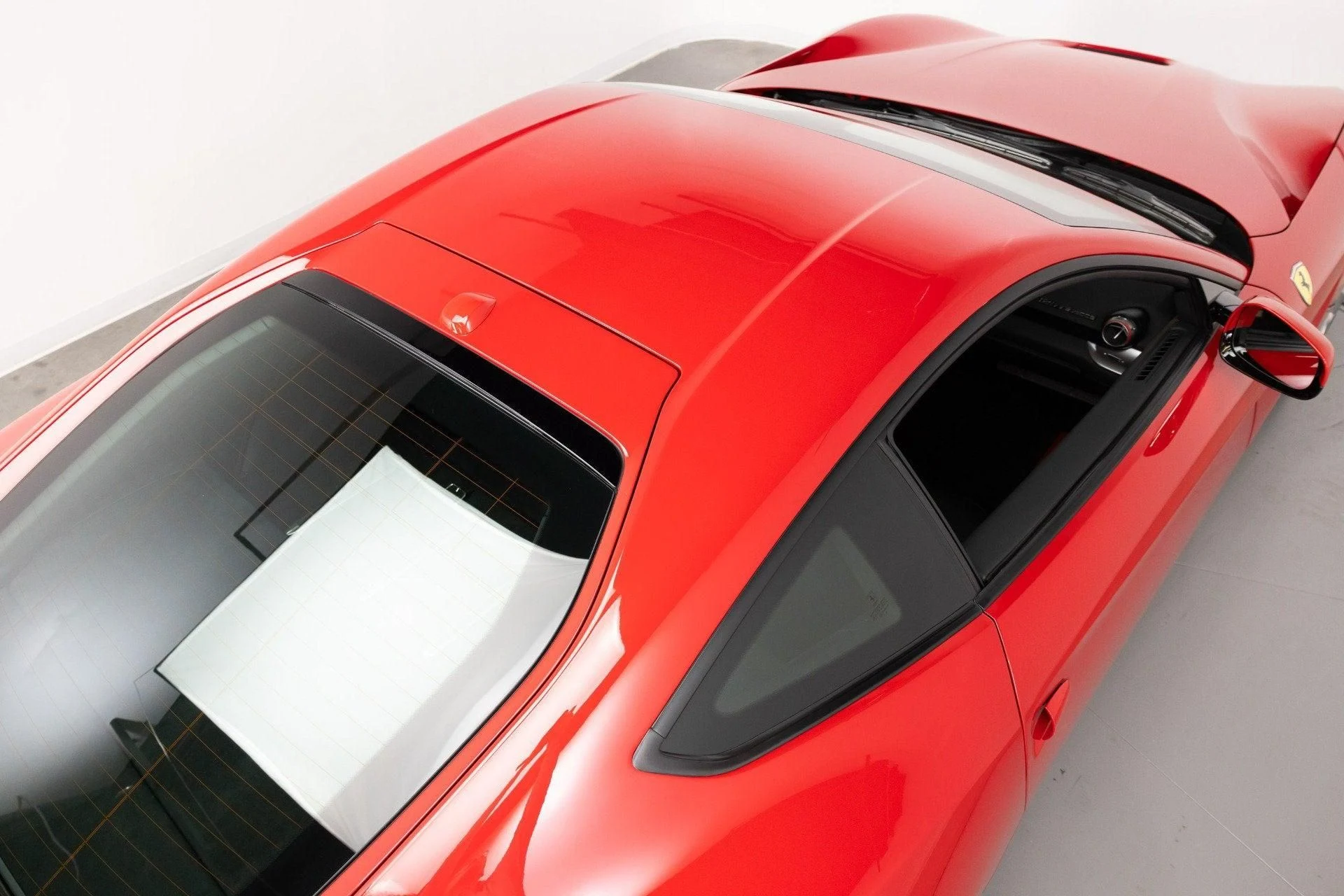 mph037_3474065294_Used_2017_Ferrari_F12berlinetta_1787147108_52ad727d95