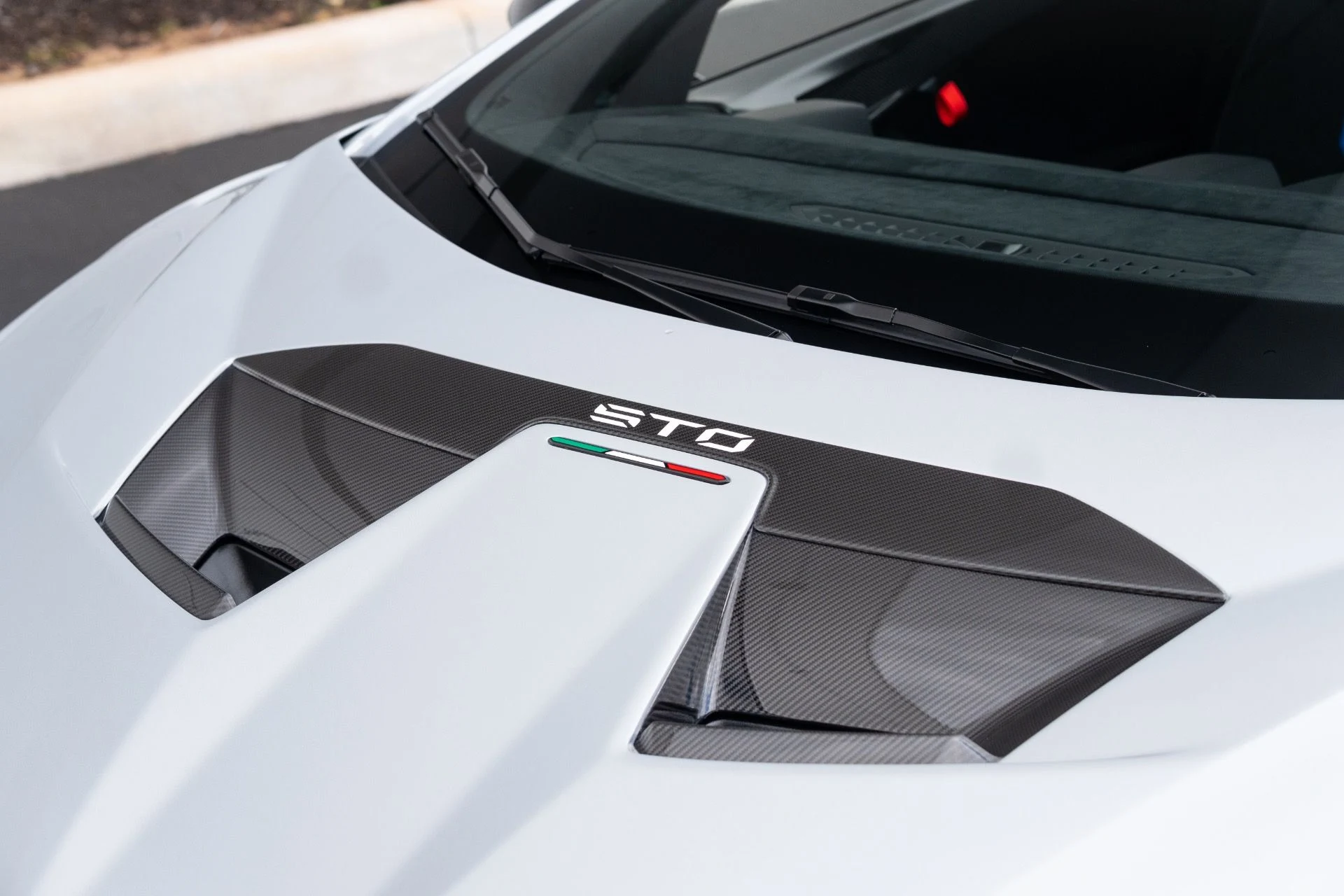 mph037_3475787825_Used_2023_Lamborghini_Huracan_STO_1770160431_eb51b48f4e