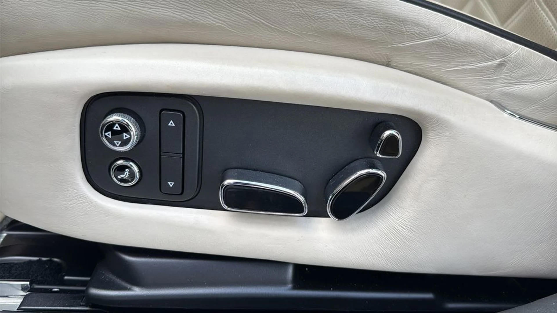 mph037_348081887_993899bd70b6470bb95317a2c92adccd_7fb68e772b