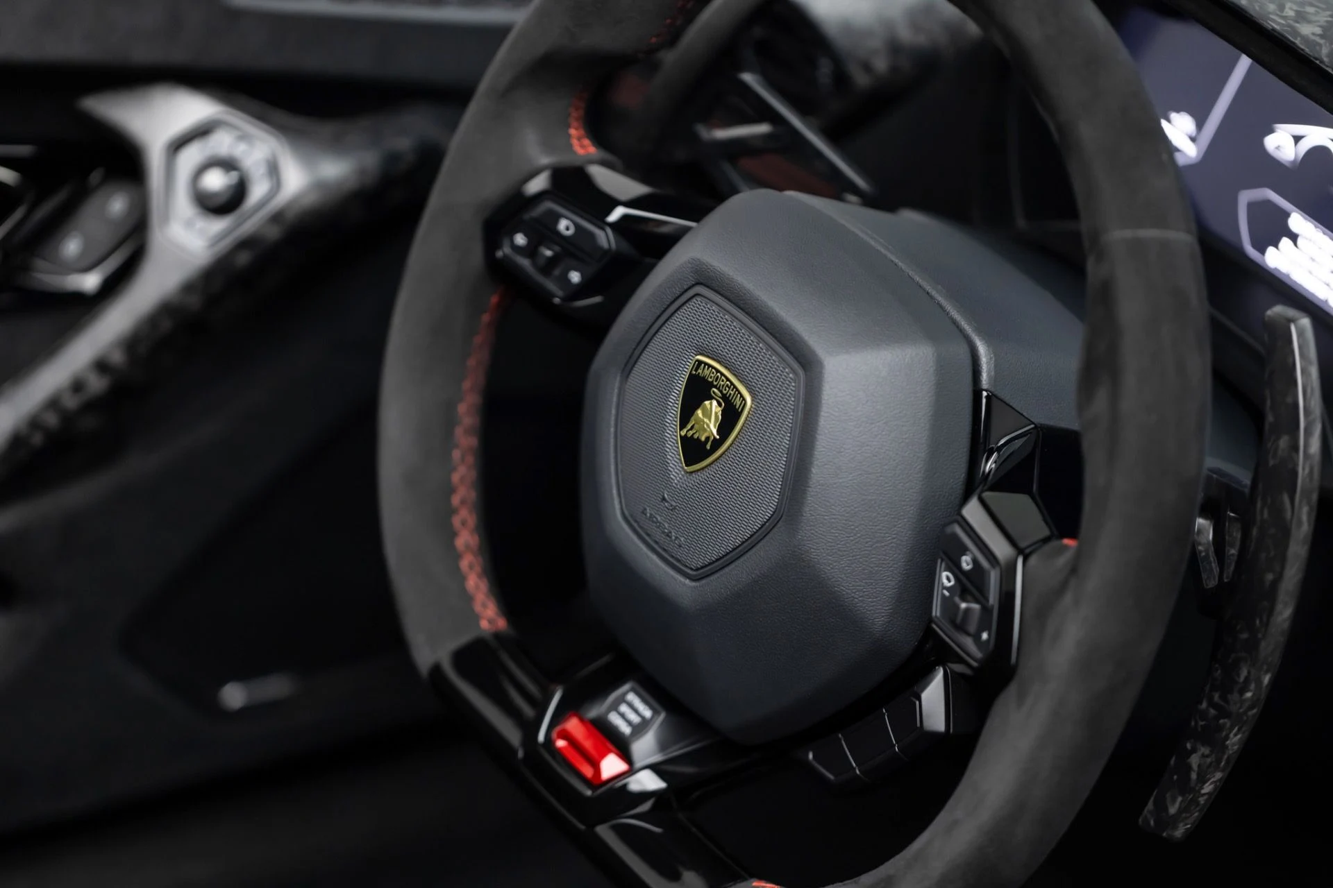 mph037_3484900174_Used_2019_Lamborghini_Huracan_LP_640_4_Performante_Spyder_1772145189_4168021cf2