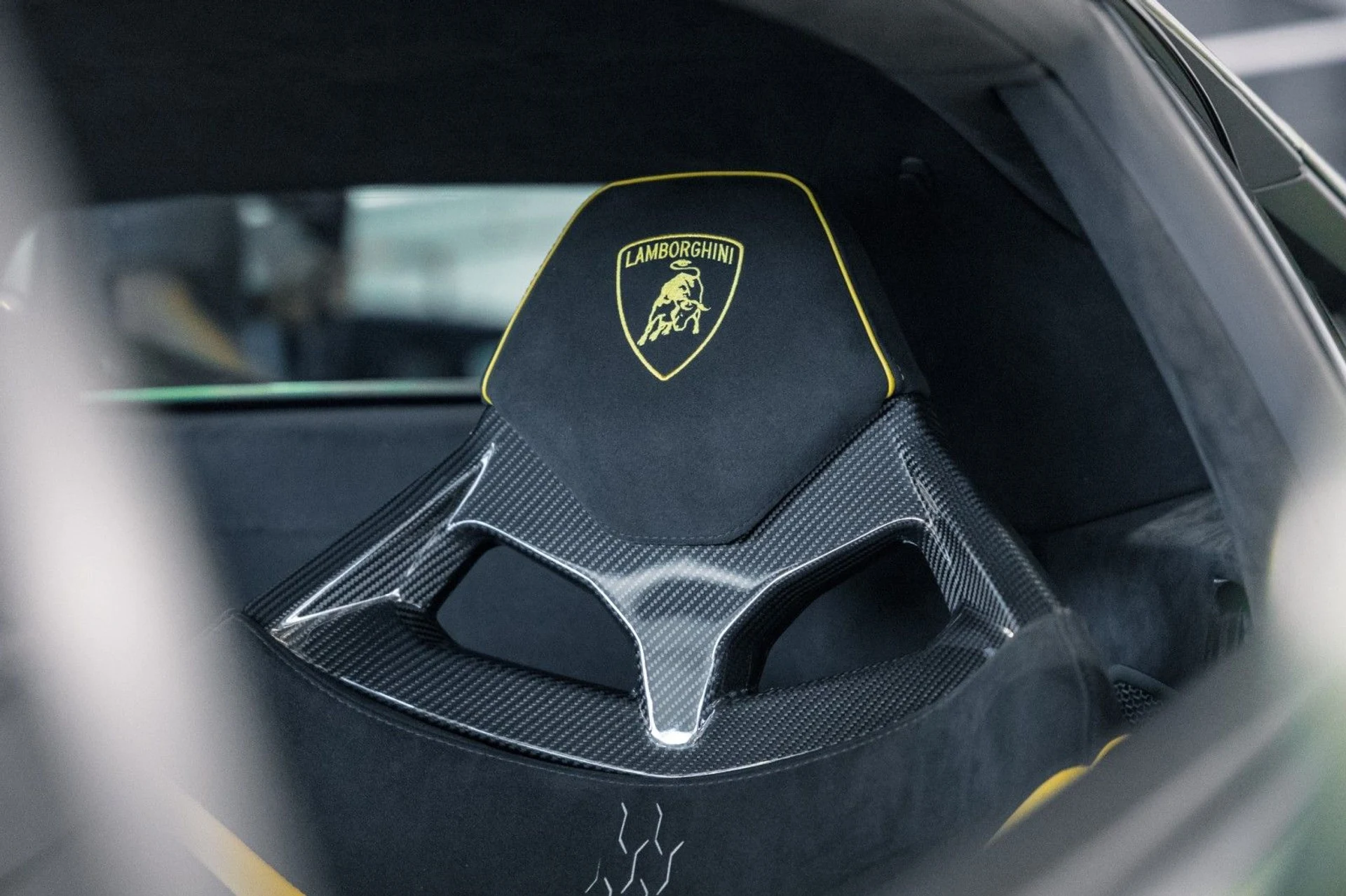 mph037_3493769834_aw_46fc7898a2