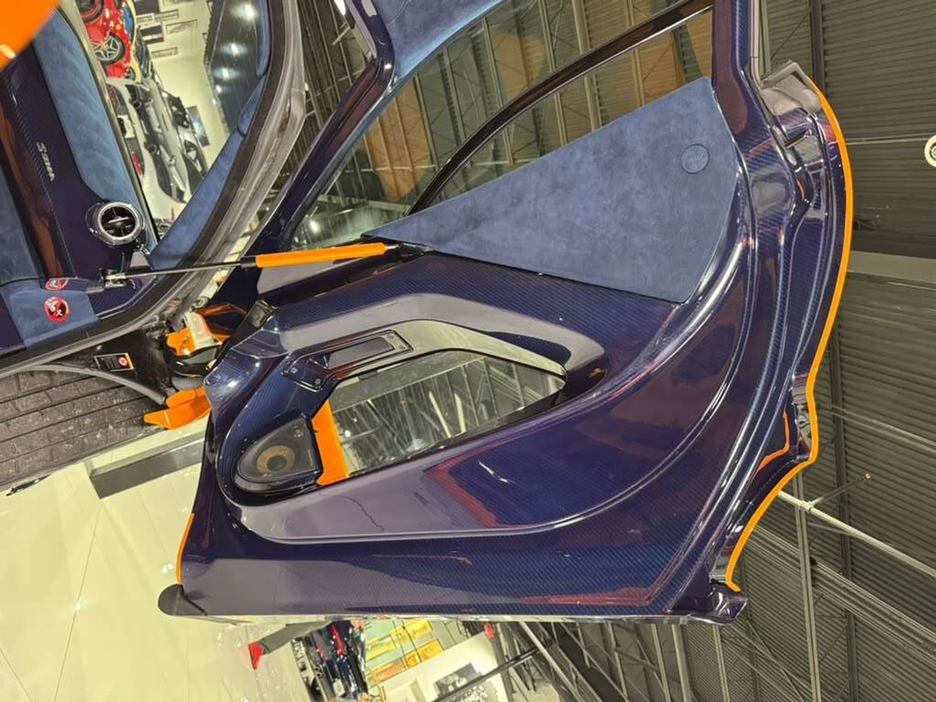 mph037_3496989991_0492d09c60449a9c61a62b0454d69bf5_3438304d38