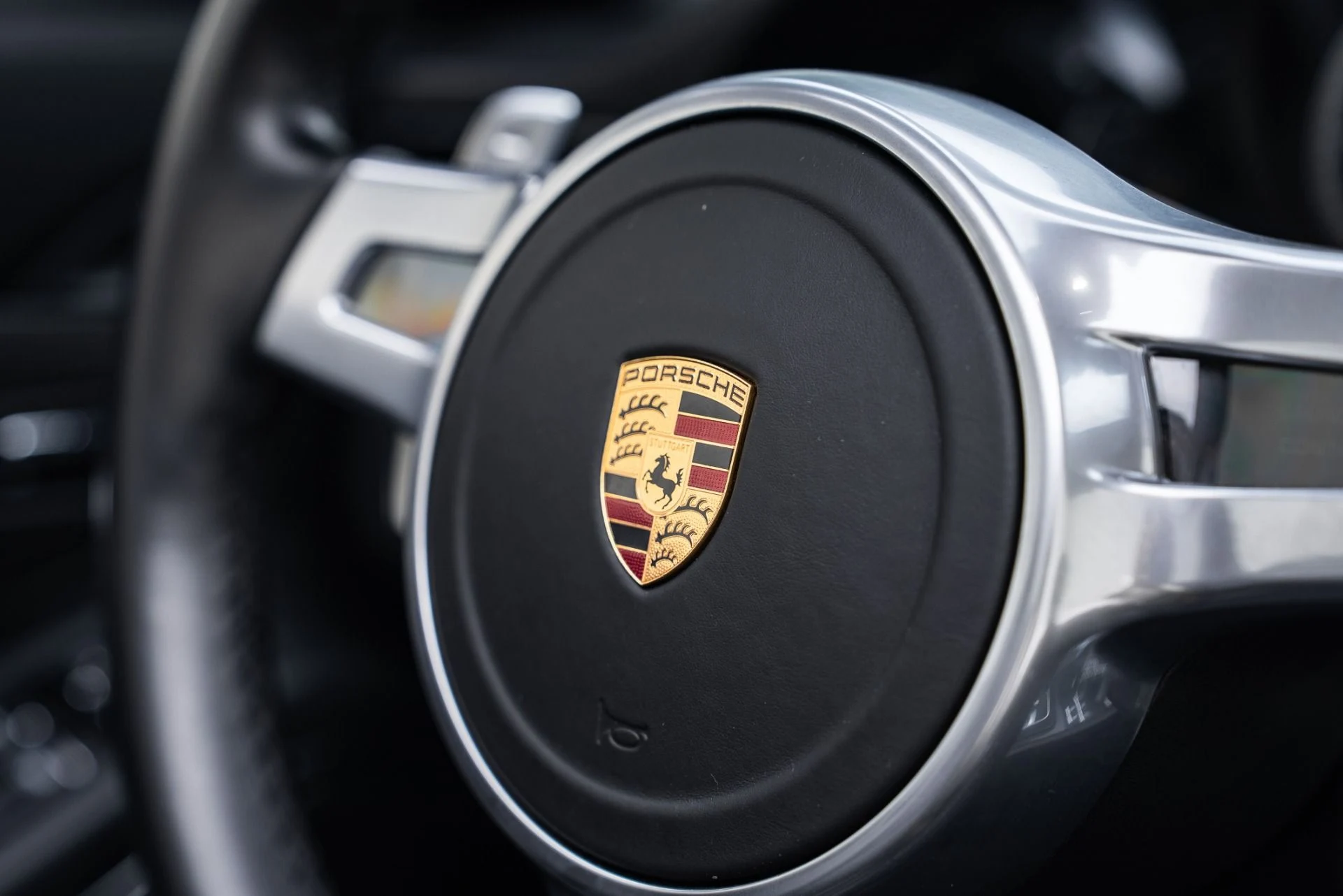 mph037_3516236995_Used_2016_Porsche_911_Turbo_S_1764978252_94e28dc276