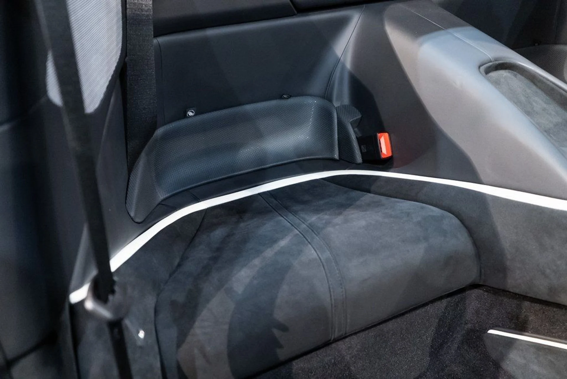 mph037_3539366117_2a248402438a91cf2afcfc1eec0921c1_c00fc4fa5b