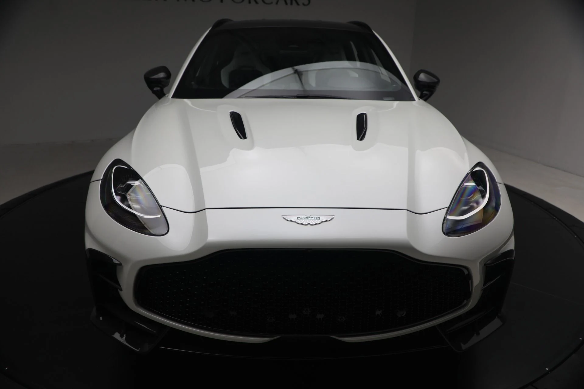 mph037_3544532739_New_2026_Aston_Martin_DBX_S_1779888036_b9bf548247