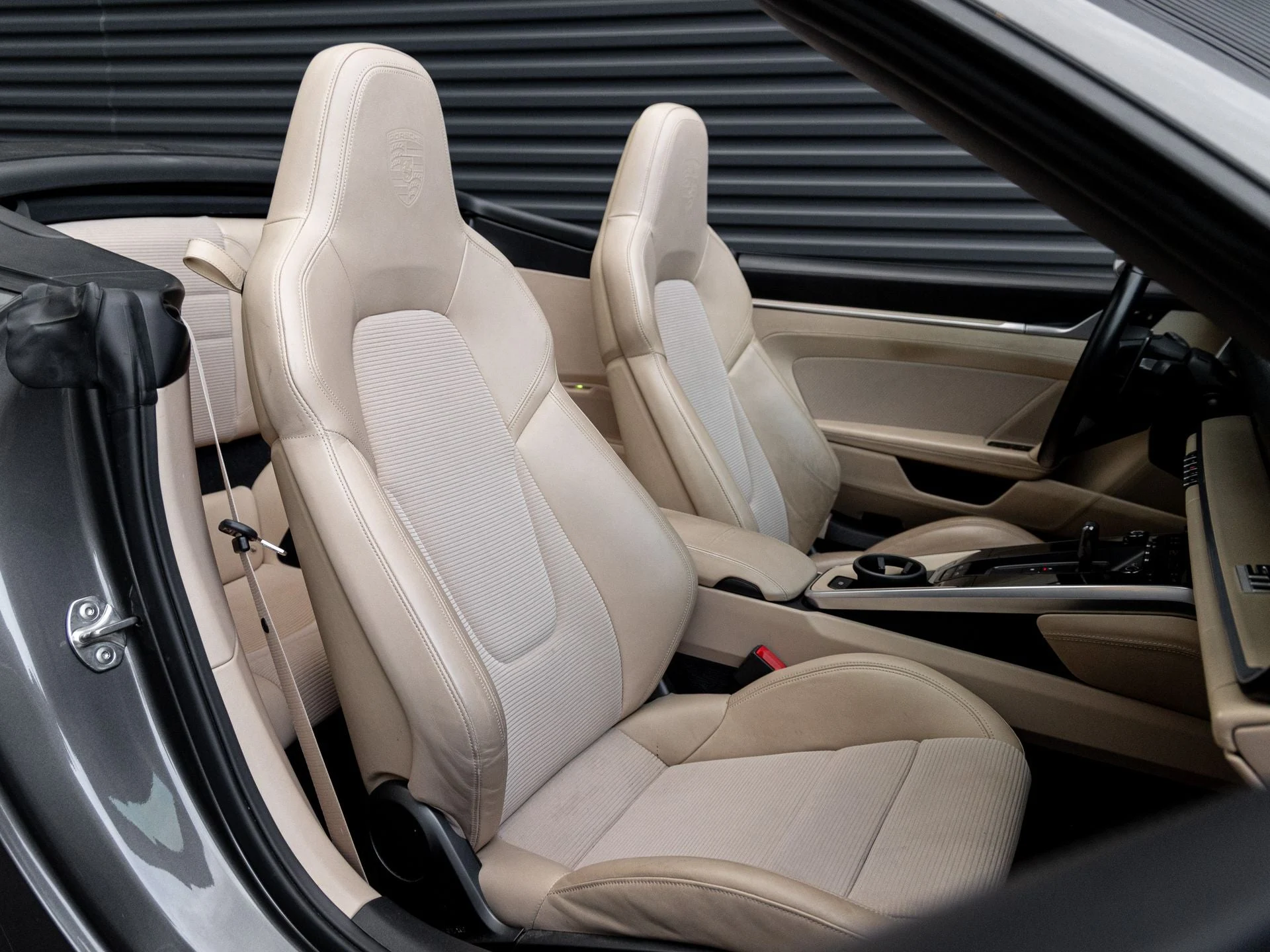 mph037_3557501930_38_af781b3568