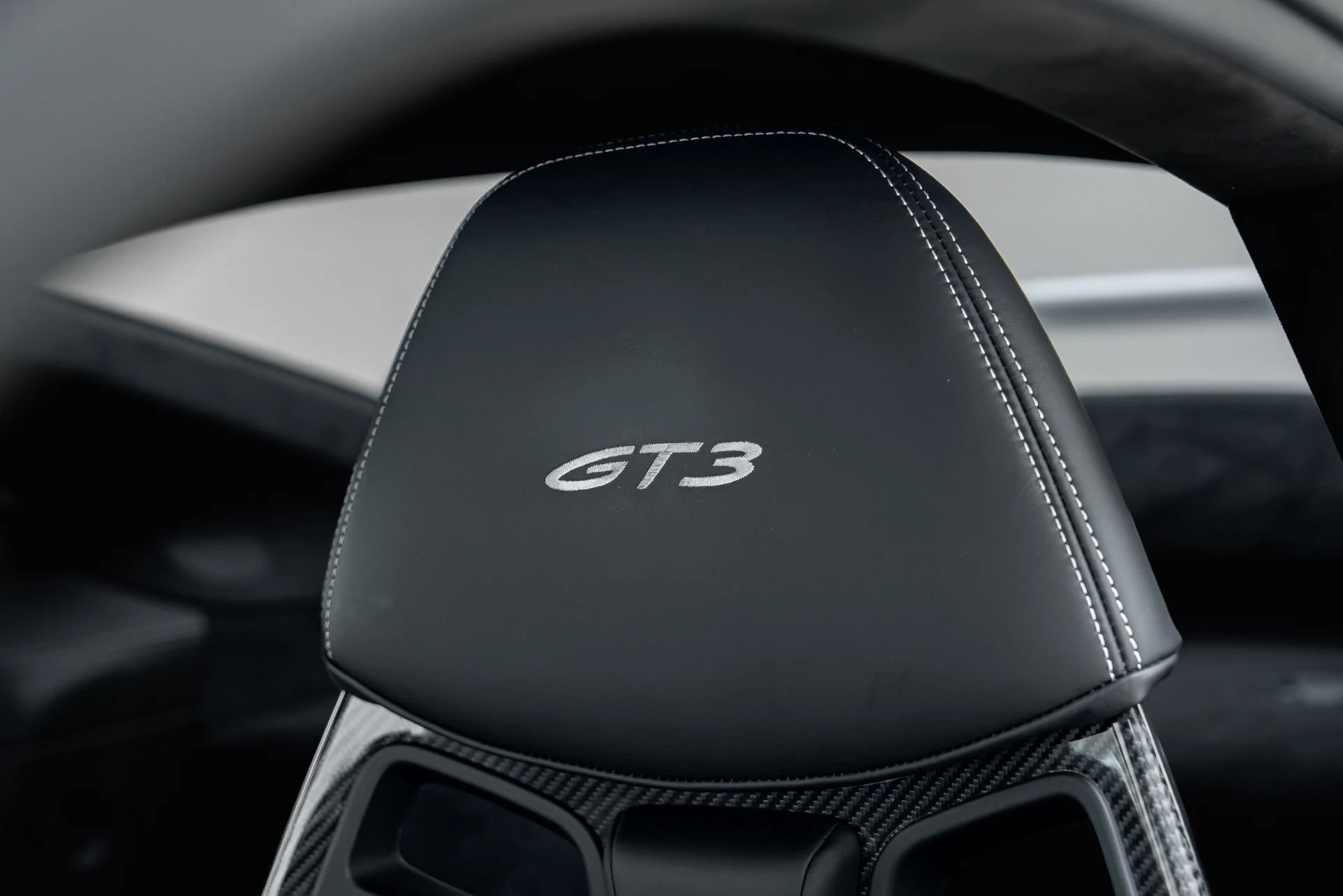 mph037_3571126115_Used_2022_Porsche_911_GT_3_1787159850_df483cb6c1