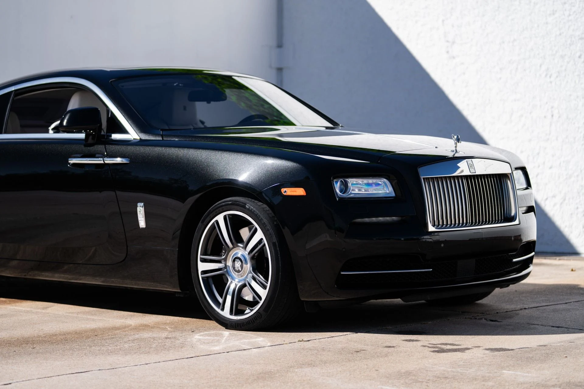 mph037_3576313058_Used_2014_Rolls_Royce_Wraith_1761760080_3d5bb9e8c5