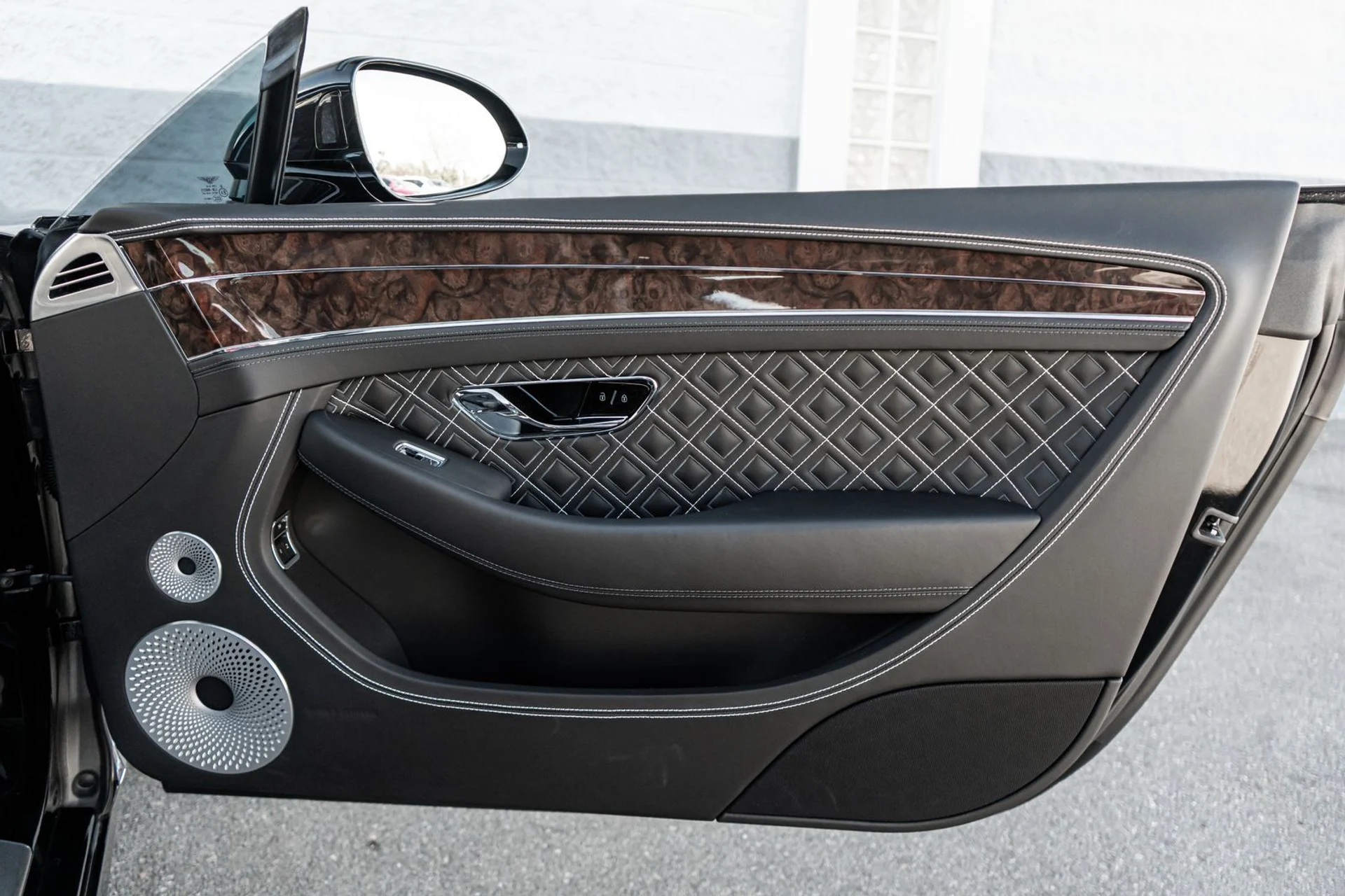 mph037_3589117379_65ba09b1_6042_4692_9023_5511bda5b7dd_1bc3a2d2e7