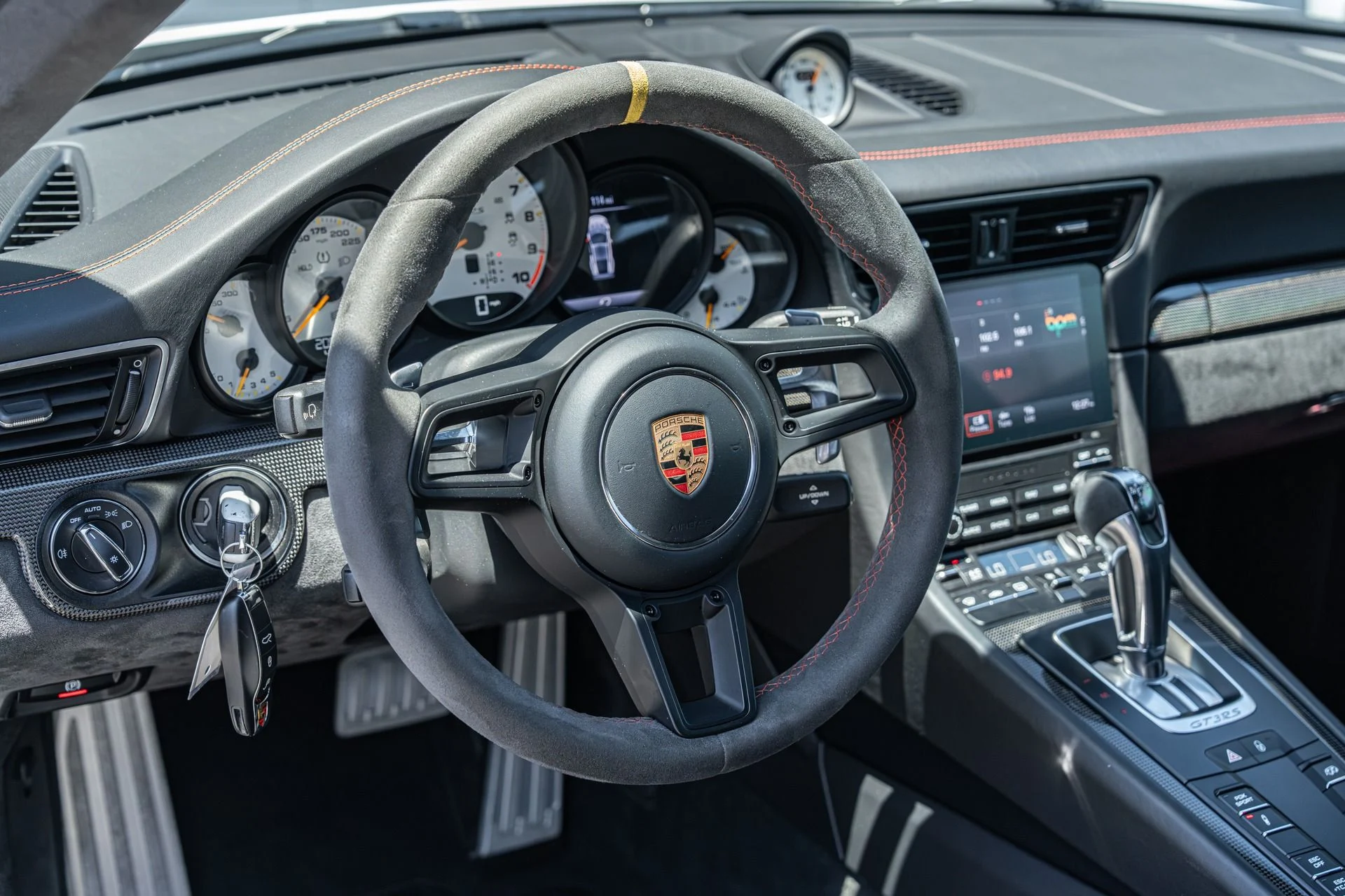 mph037_3594586166_Used_2019_Porsche_911_GT_3_RS_1754072612_4e75454844