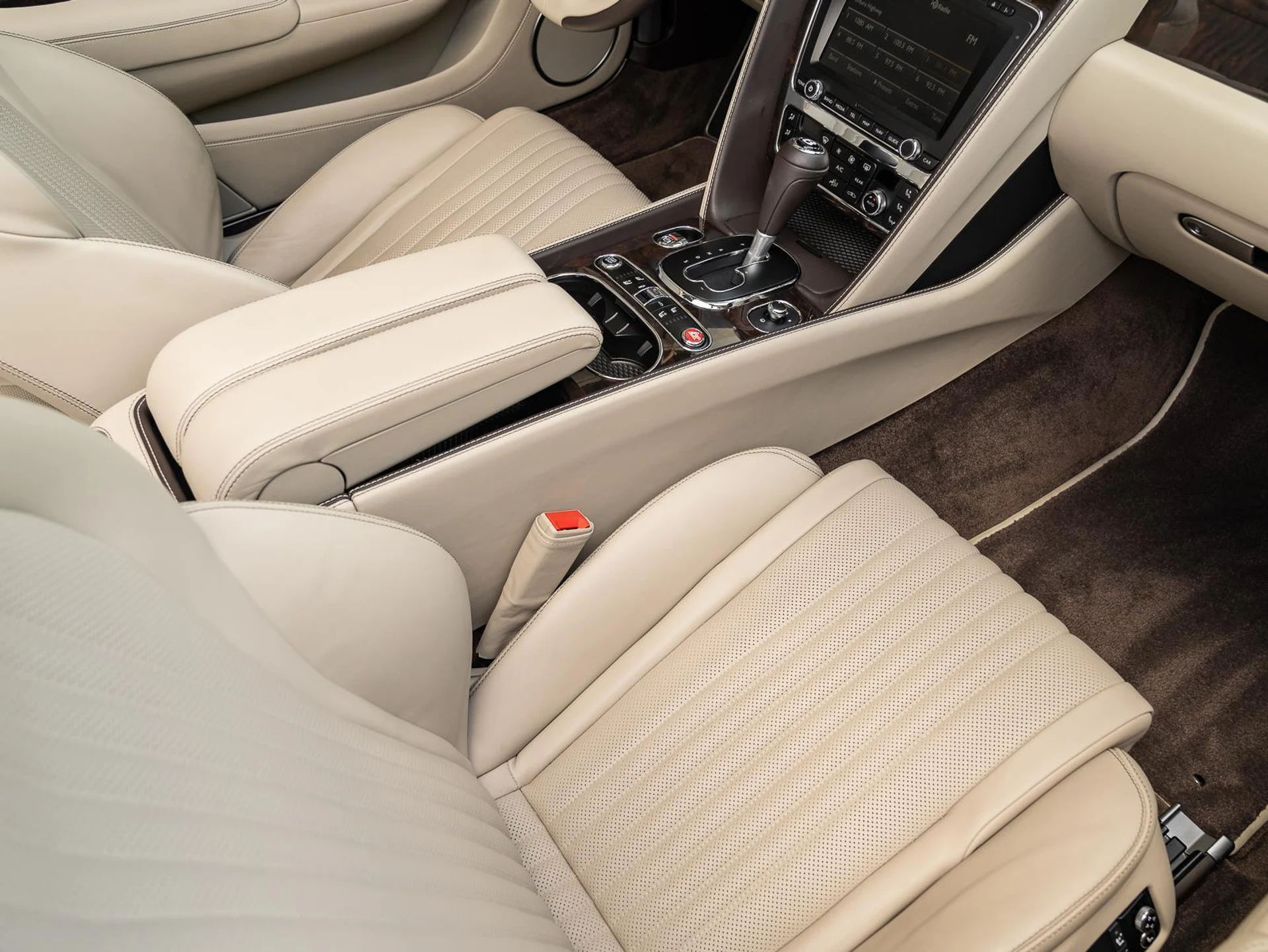 mph037_359956860_Used_2016_Bentley_Continental_GT_V8_1779807711_657c600491