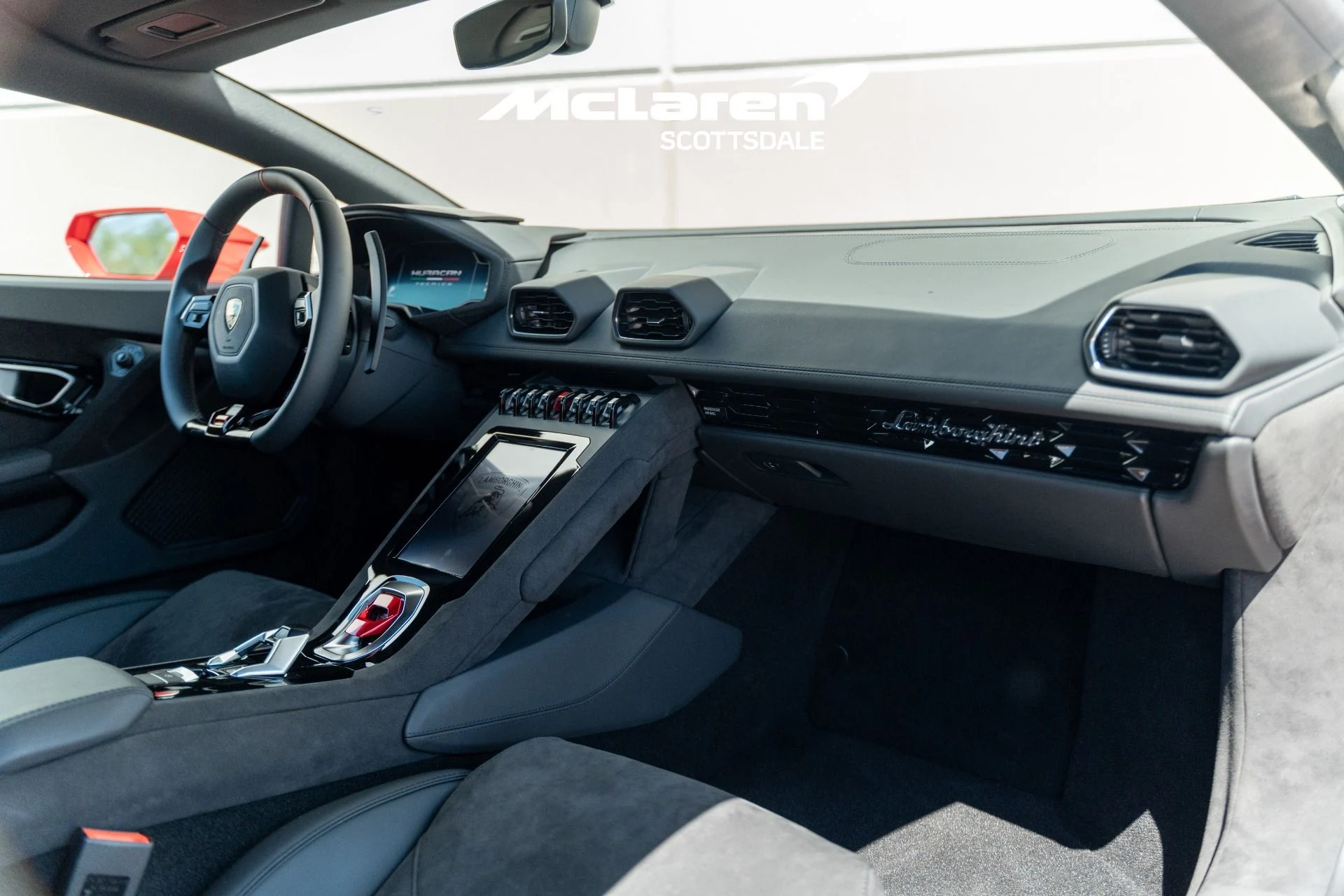 mph037_3607530487_Used_2023_LAMBORGHINI_HURACAN_TECNICA_1757741974_71fb2440db