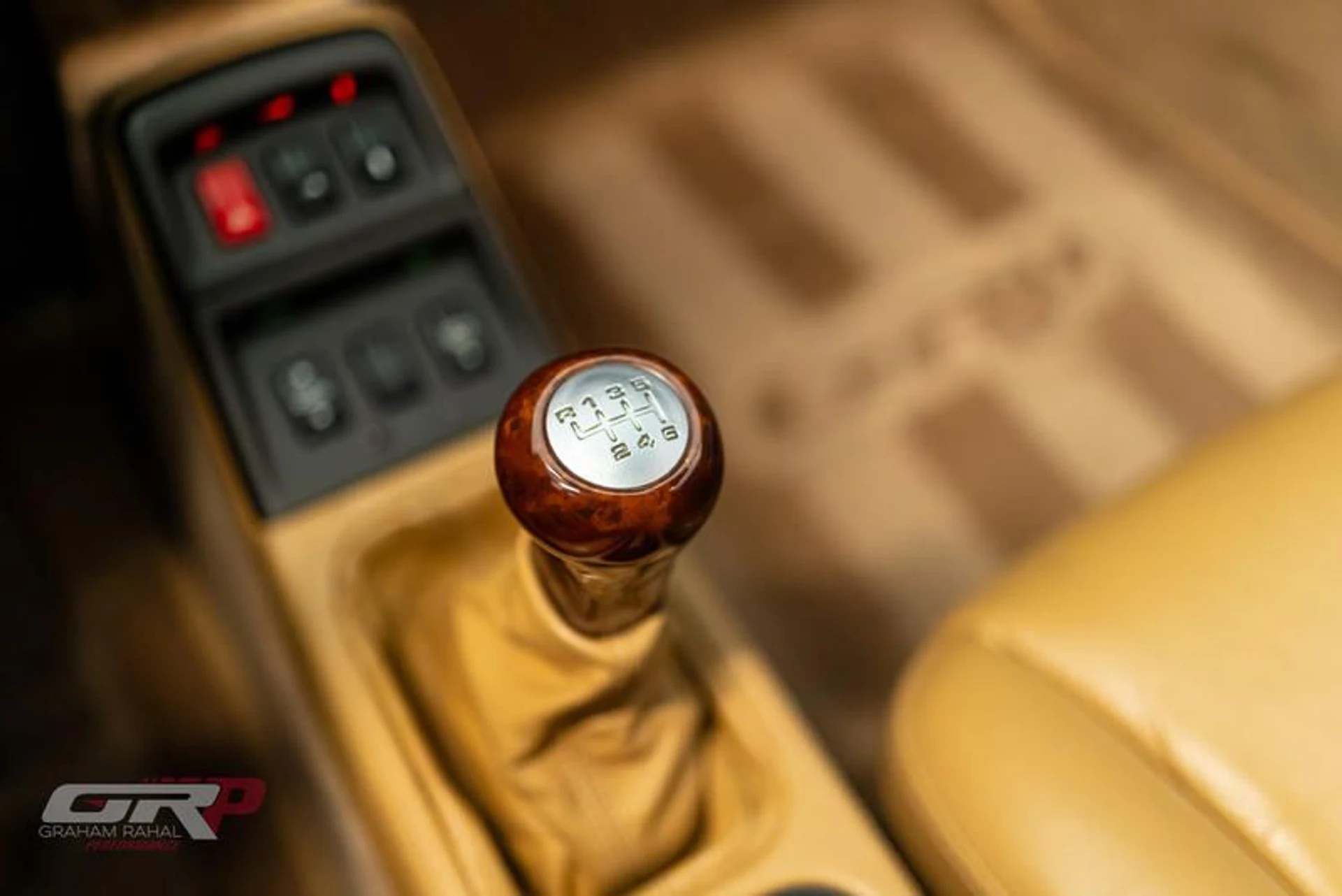 mph037_361128979_E2_A4_ADE_2_4020_428_B_B7_C3_2607_BB_59_FA_77_0e286d26ee