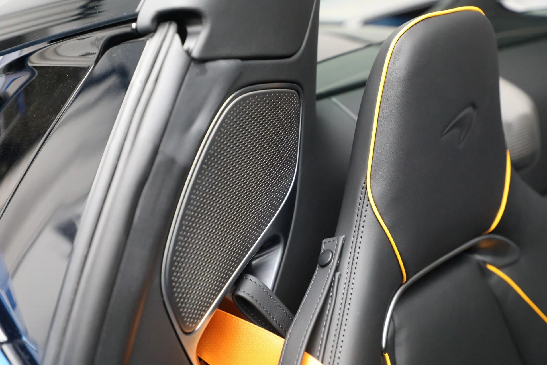 mph037_362282729_New_2025_Mc_Laren_Artura_Spider_Tech_Lux_49731f9fcd