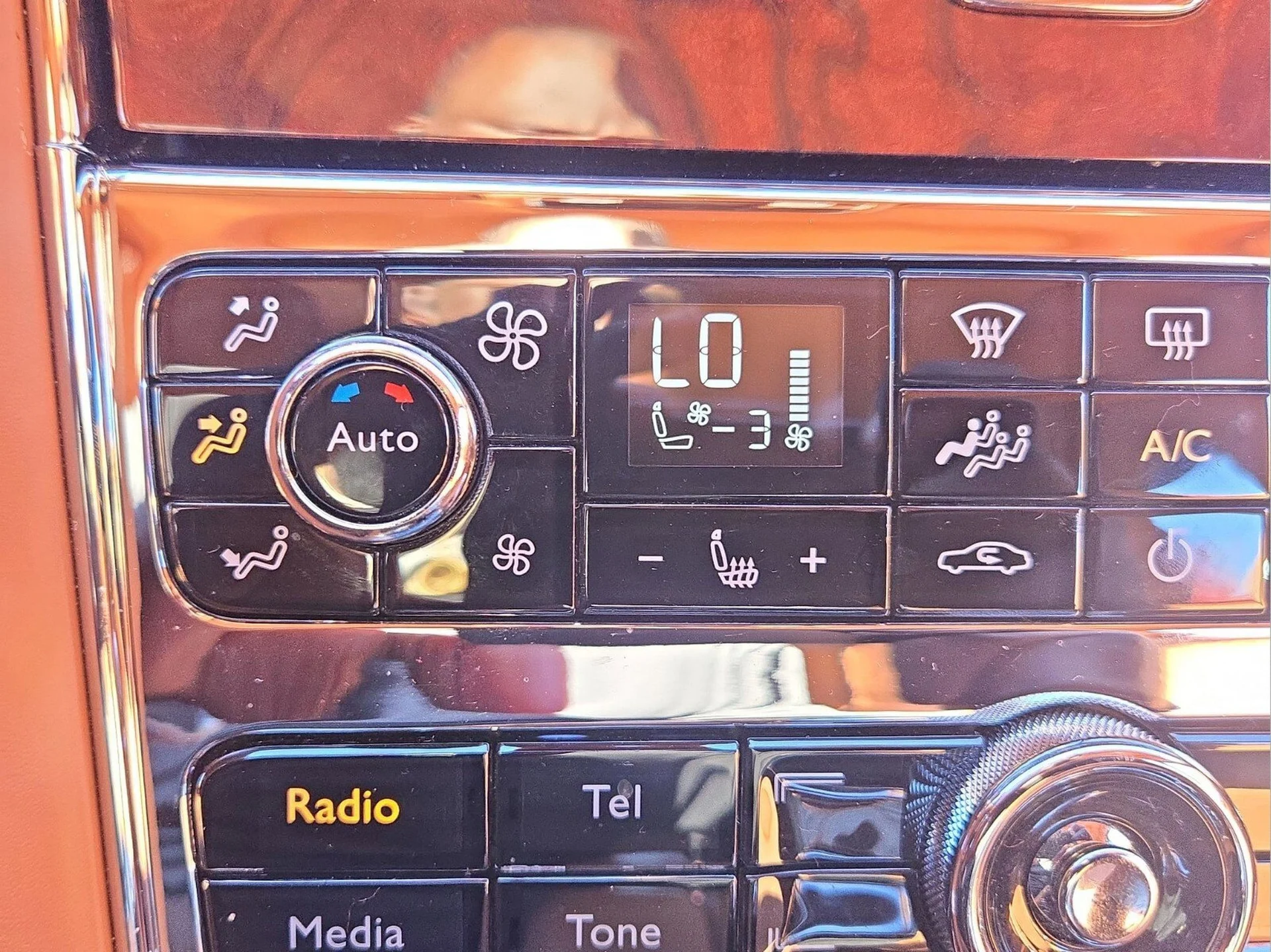 mph037_3626451829_ae097998ecd343b2ba7151ed0cc03464x_6431c71660