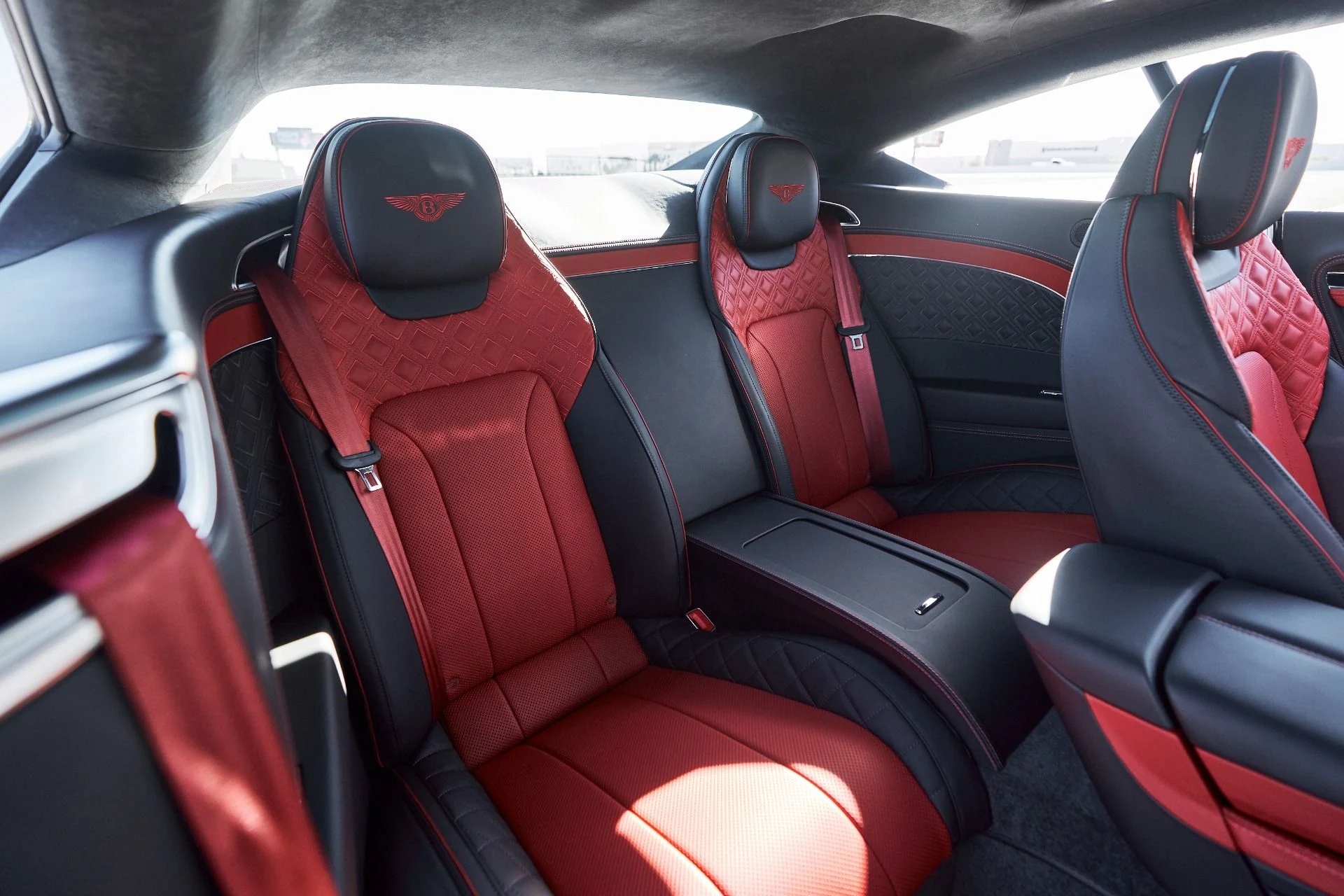 mph037_3632865453_Used_2023_Bentley_Continental_GT_Azure_1764903602_1c563b5fa3